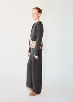 Straight knitted trousers — Charcoal 1