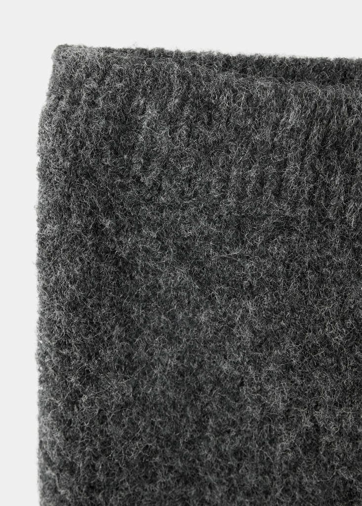 Straight knitted trousers — Charcoal