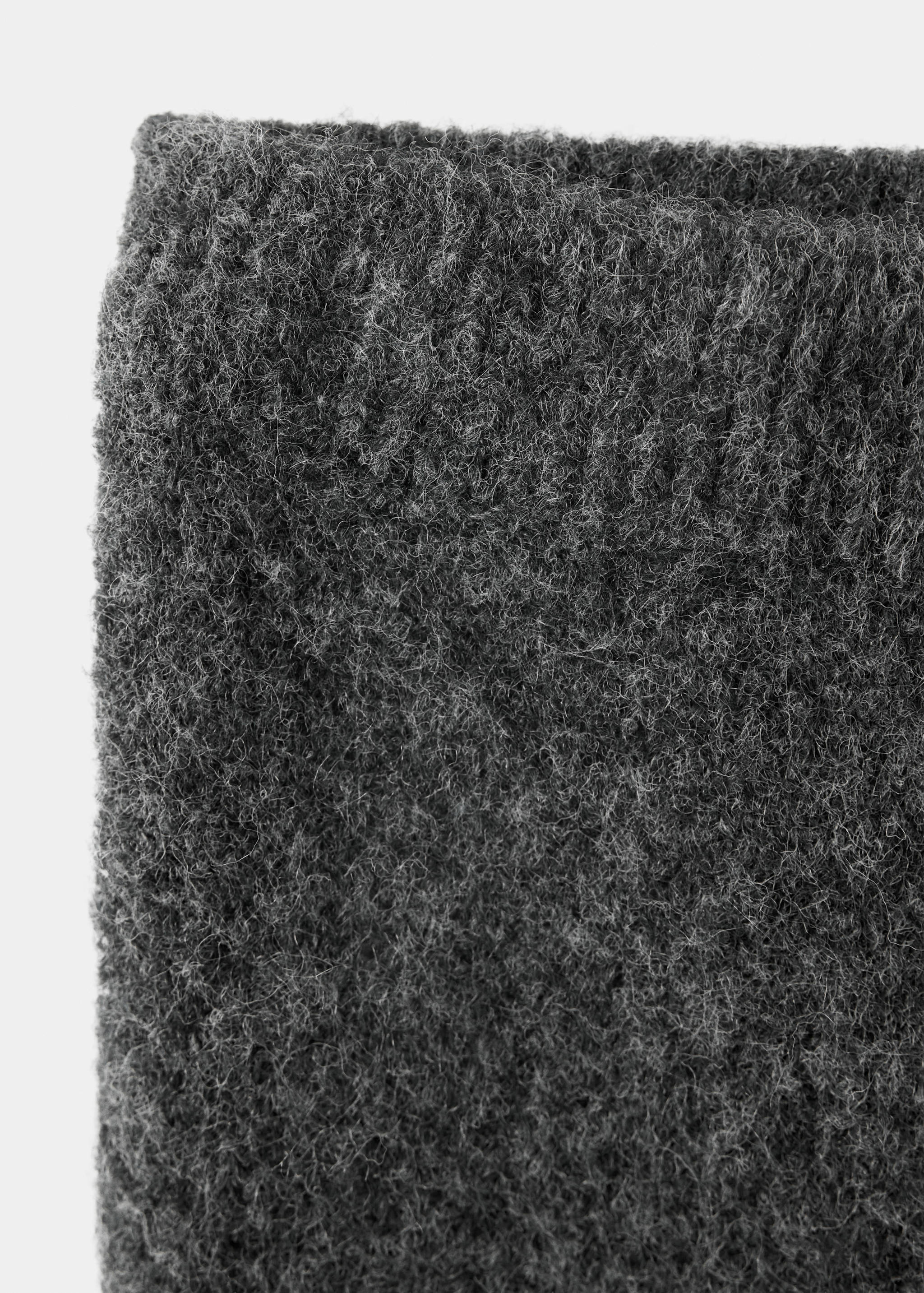 Straight knitted trousers - Details of the article 8
