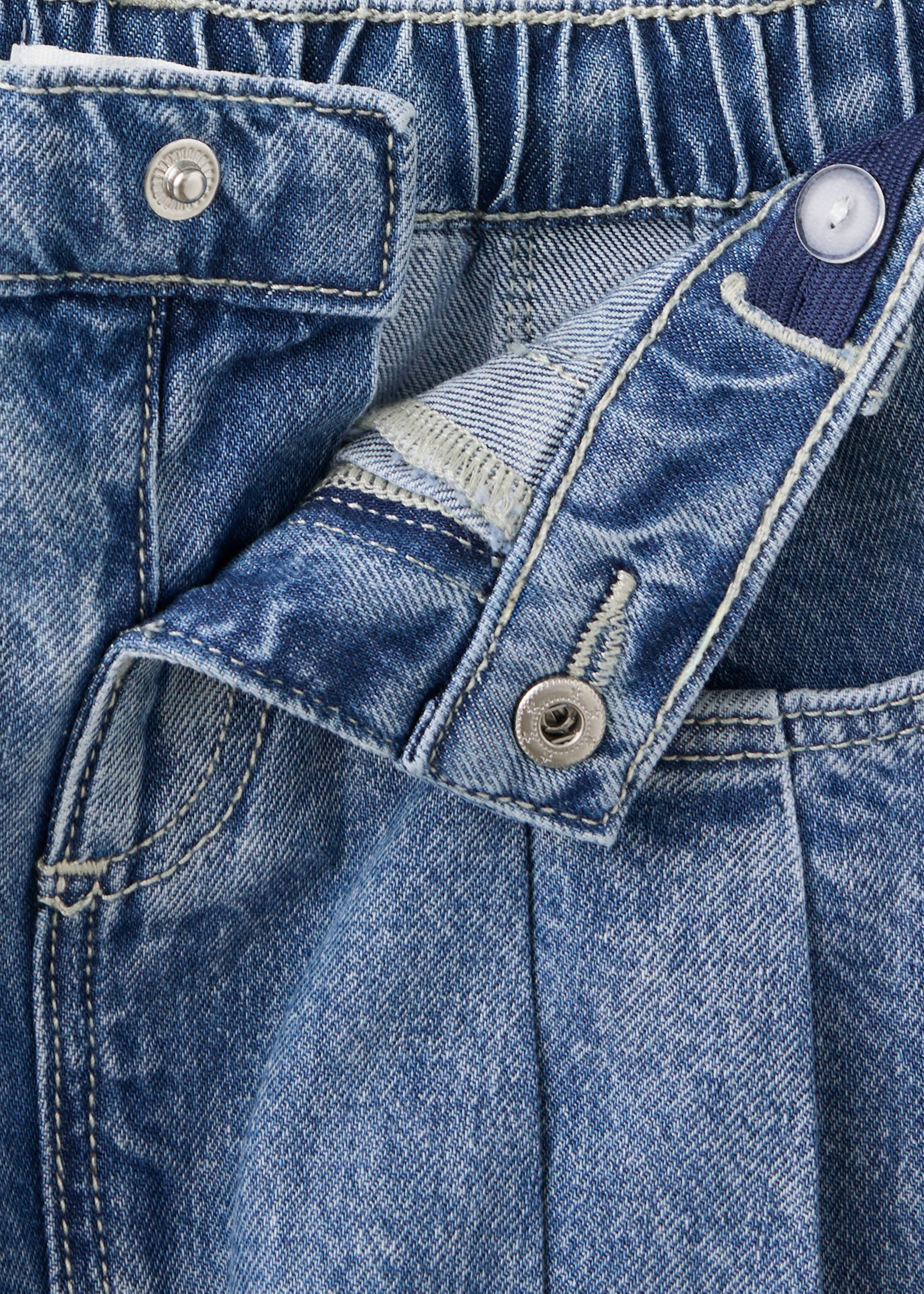 Pleated denim skirt - Details of the article 8