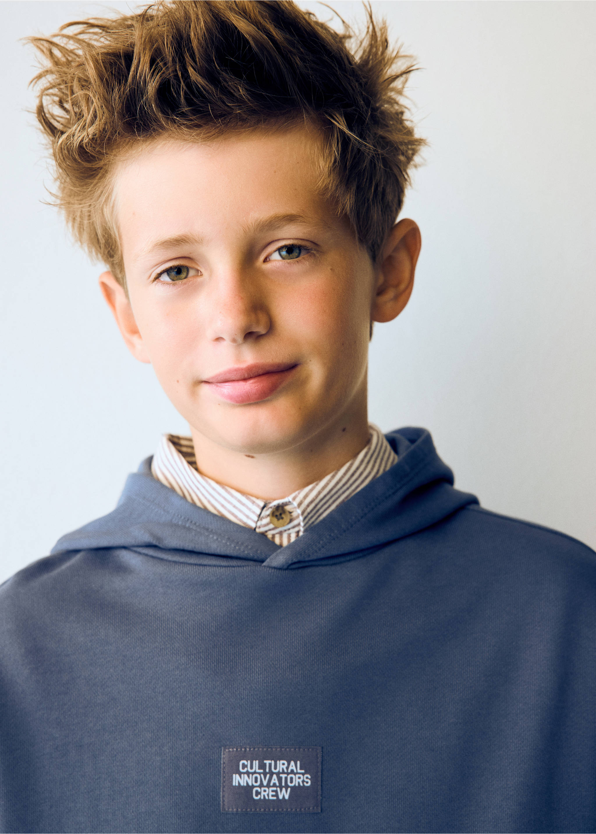 Hoodie mit Washed-Effekt - Mittlere Ansicht, Blau. Ref: 37085166-00.