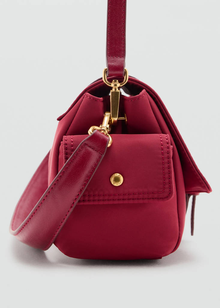 Shoulder bag with pockets and buckle — Red