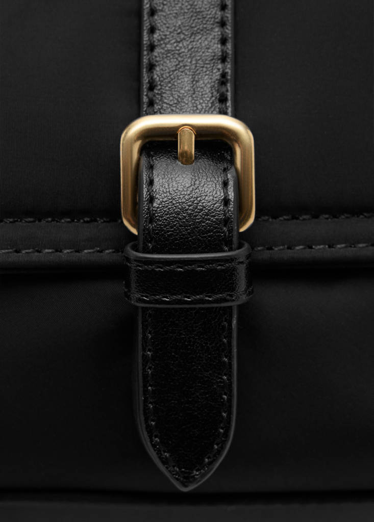 Shoulder bag with pockets and buckle — Black