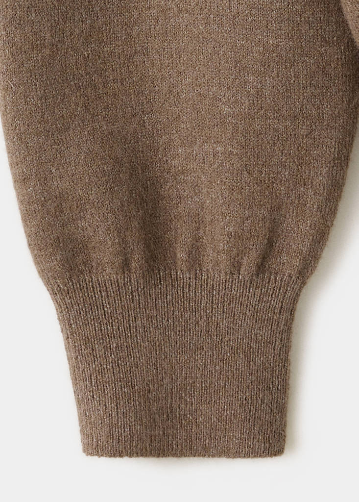 Oversized round-neck sweater — Medium Brown
