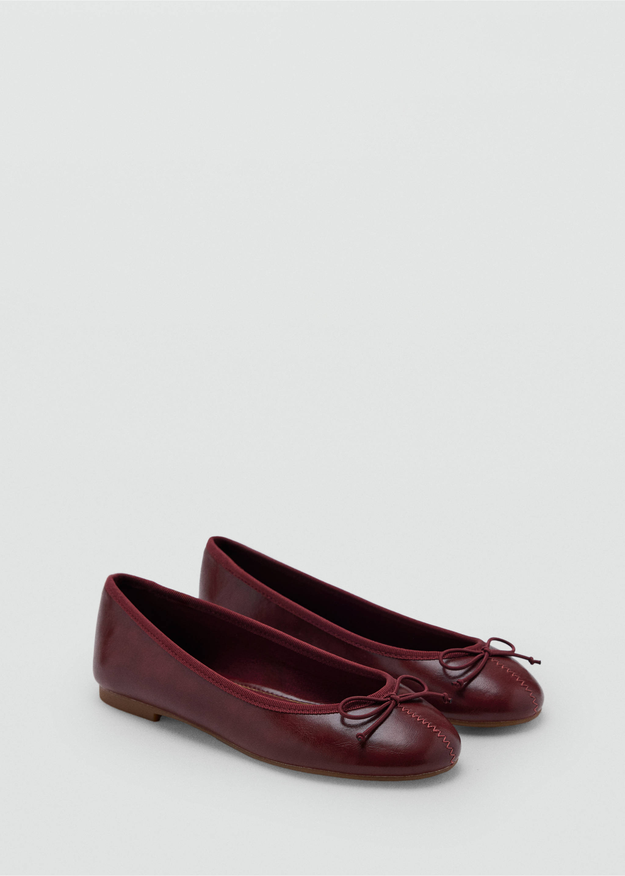 Bow ballerina - Medium plane, Burgundy. Ref: 37085838-00.