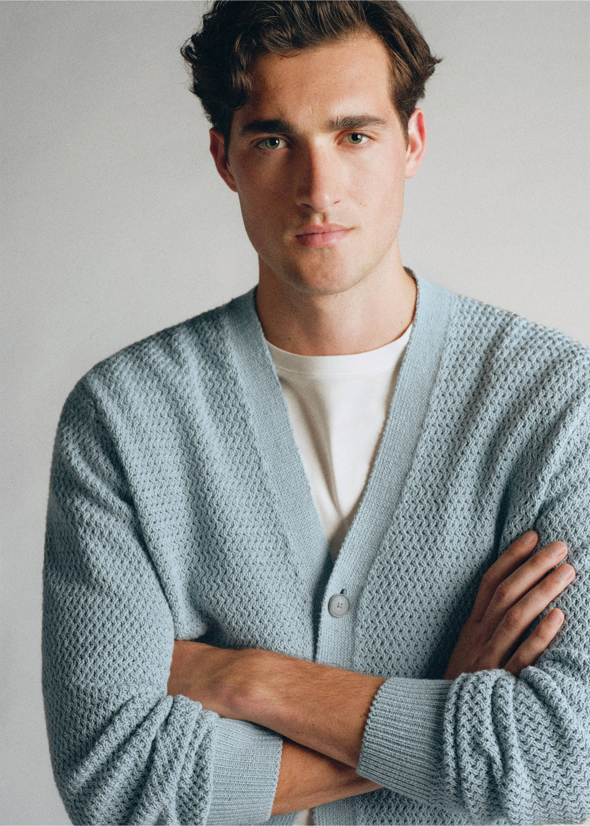 100% cotton cable-knit cardigan made in Italy - Details of the article 1, Sky Blue. Ref: 37085839-00.