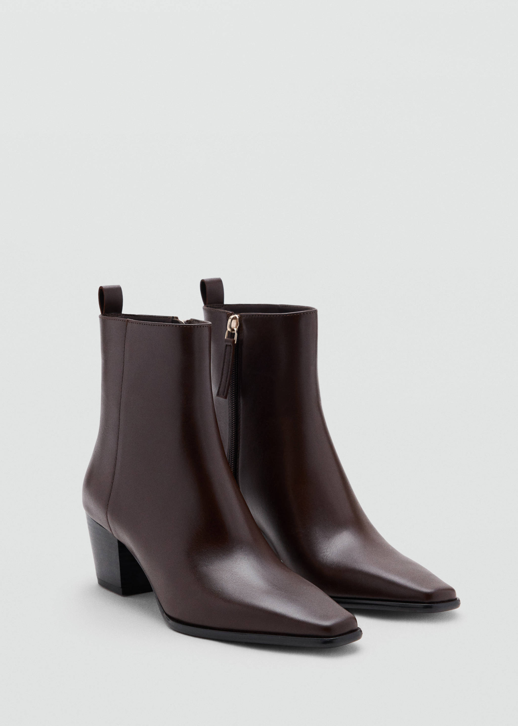 Leather ankle boots with block heel - Medium plane