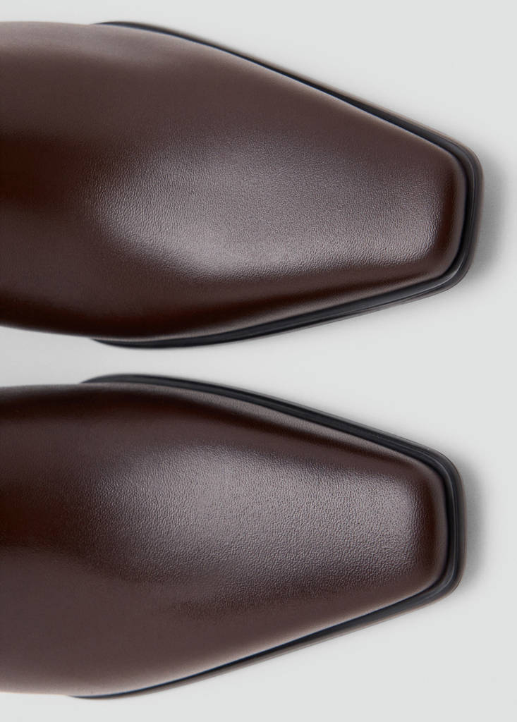 Suede ankle boots with pointed toe — Chocolate