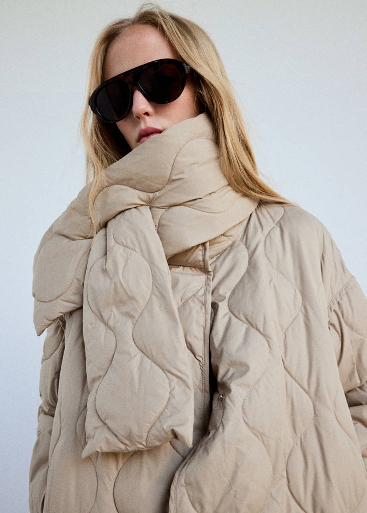 Padded anorak with removable scarf — Light/Pastel Grey