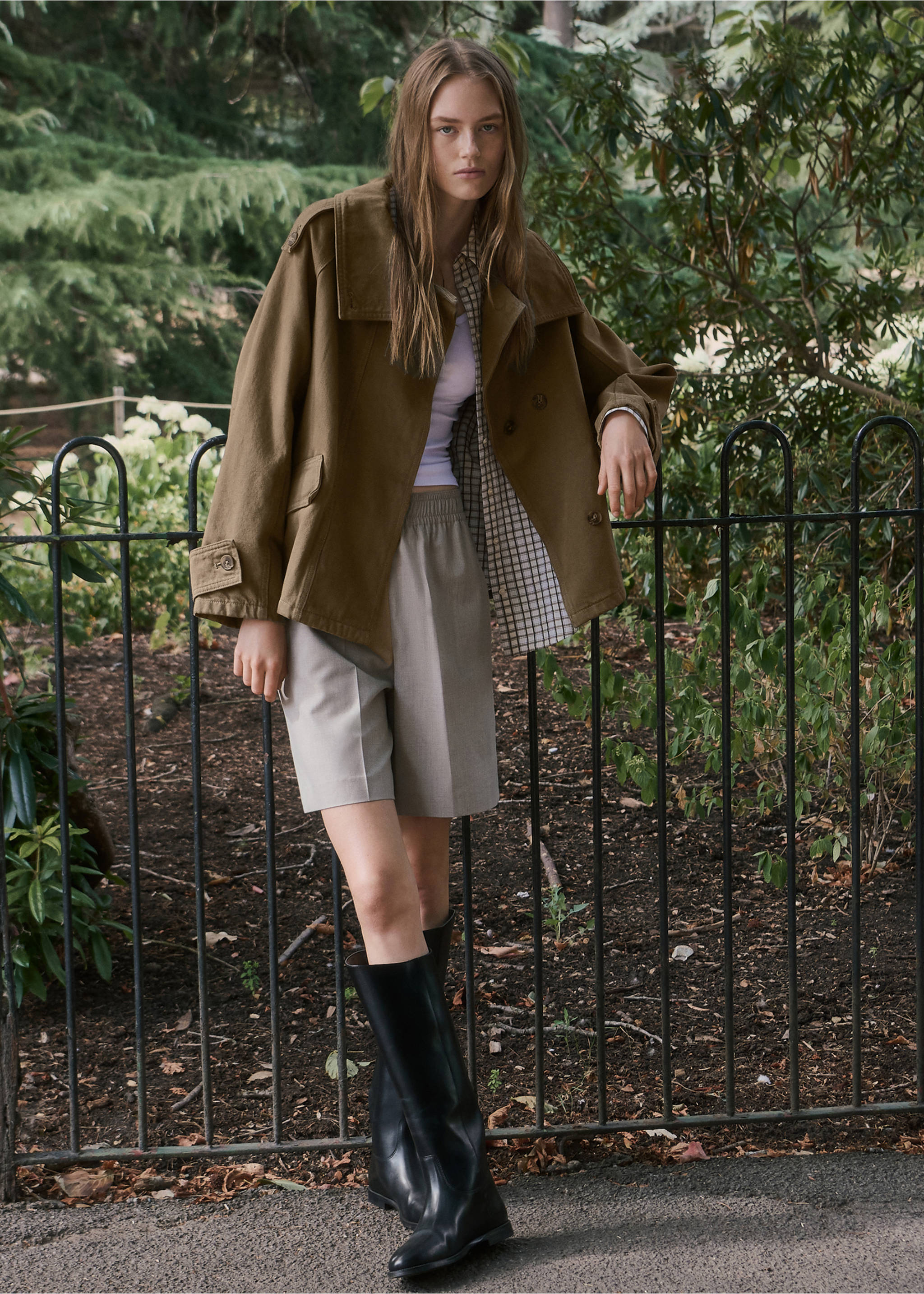Parka denim cuello embudo - Plano general, Khaki. Ref: 37085855-00.