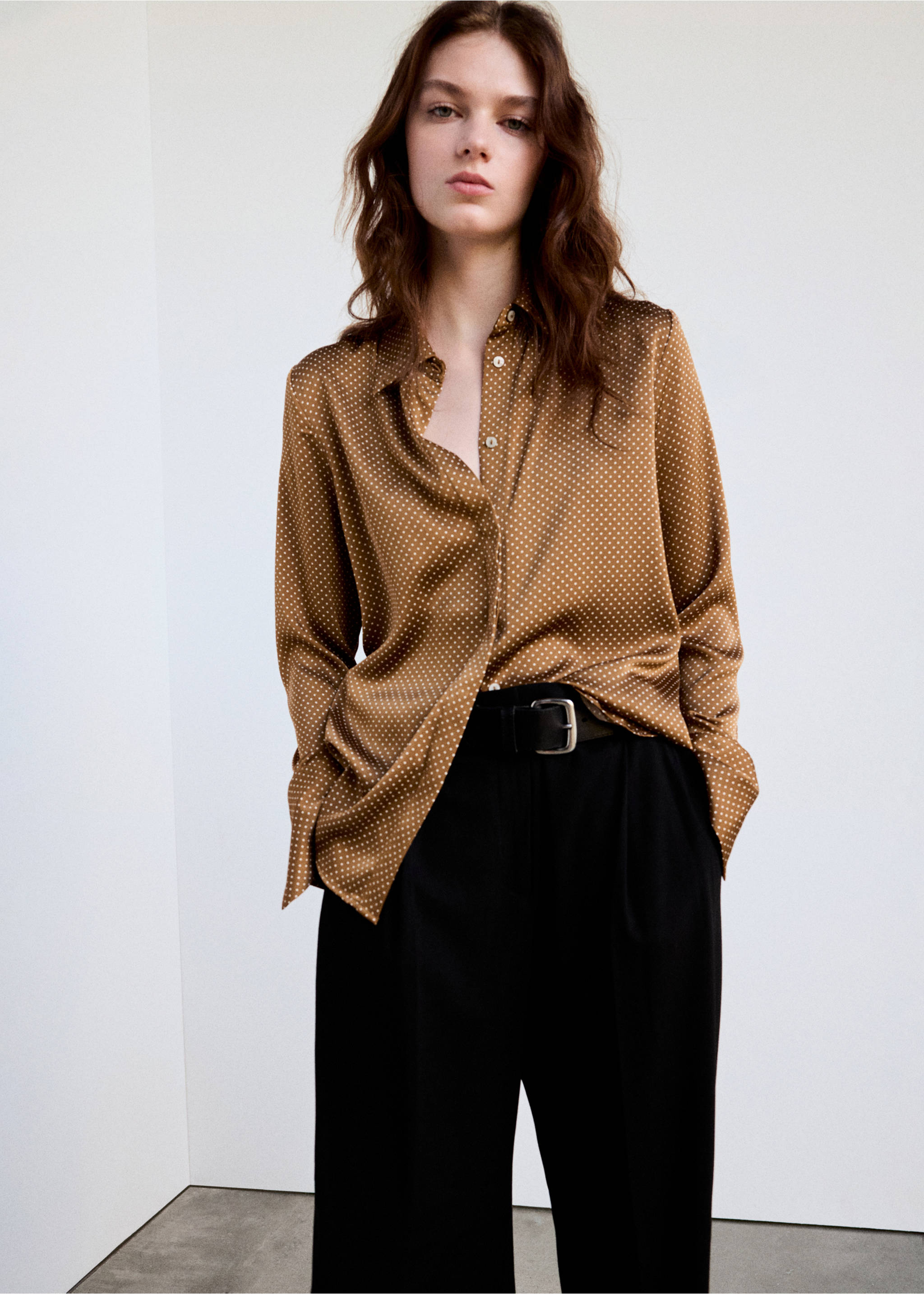Polka-dot satin-finish shirt - Medium plane, Brown. Ref: 37085856-00.