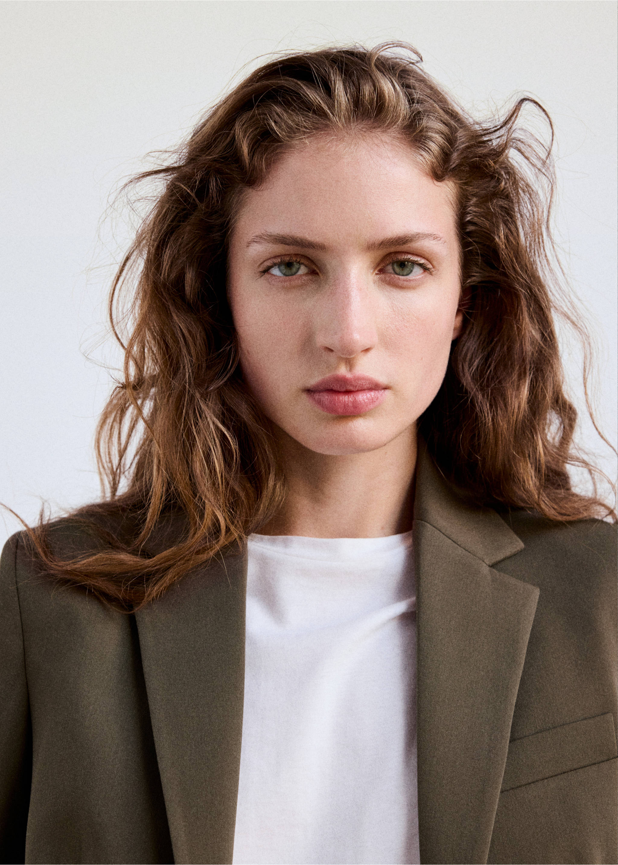 Fitted suit blazer - Details of the article 1, Medium Green. Ref: 37085858-01.