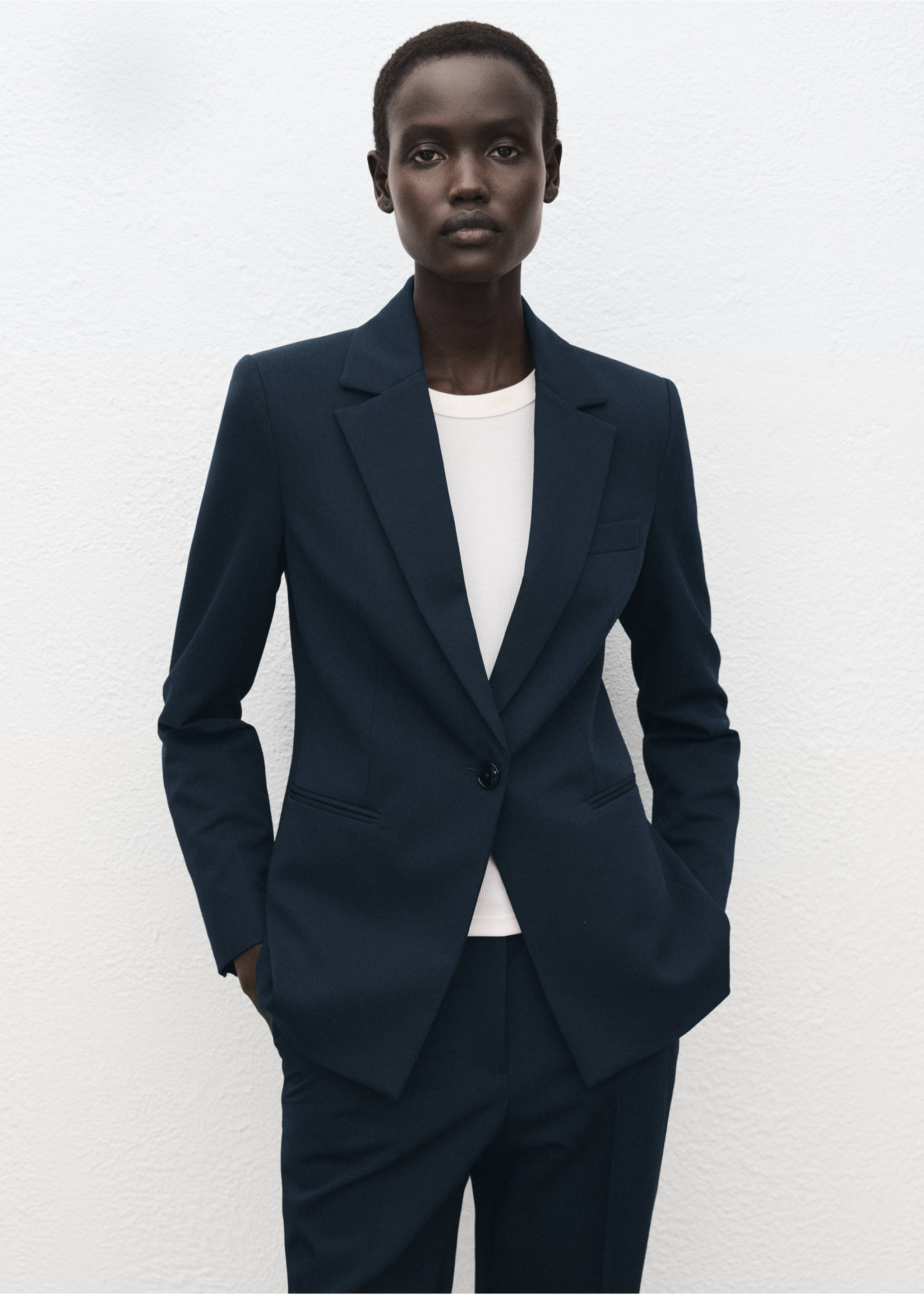 Fitted suit blazer - Medium plane, Dark Navy. Ref: 37085858-00.