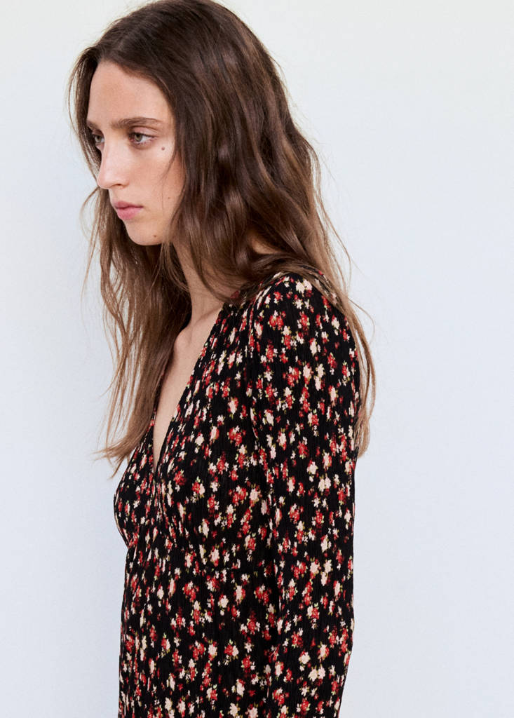 Printed pleated dress — Black