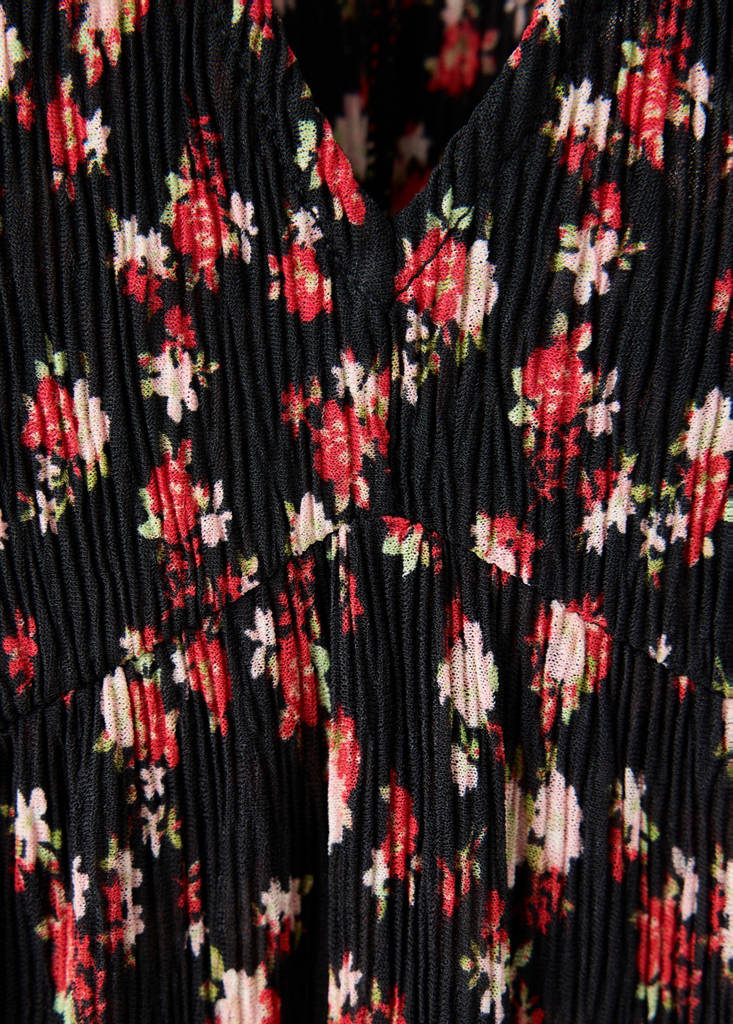 Printed pleated dress — Black