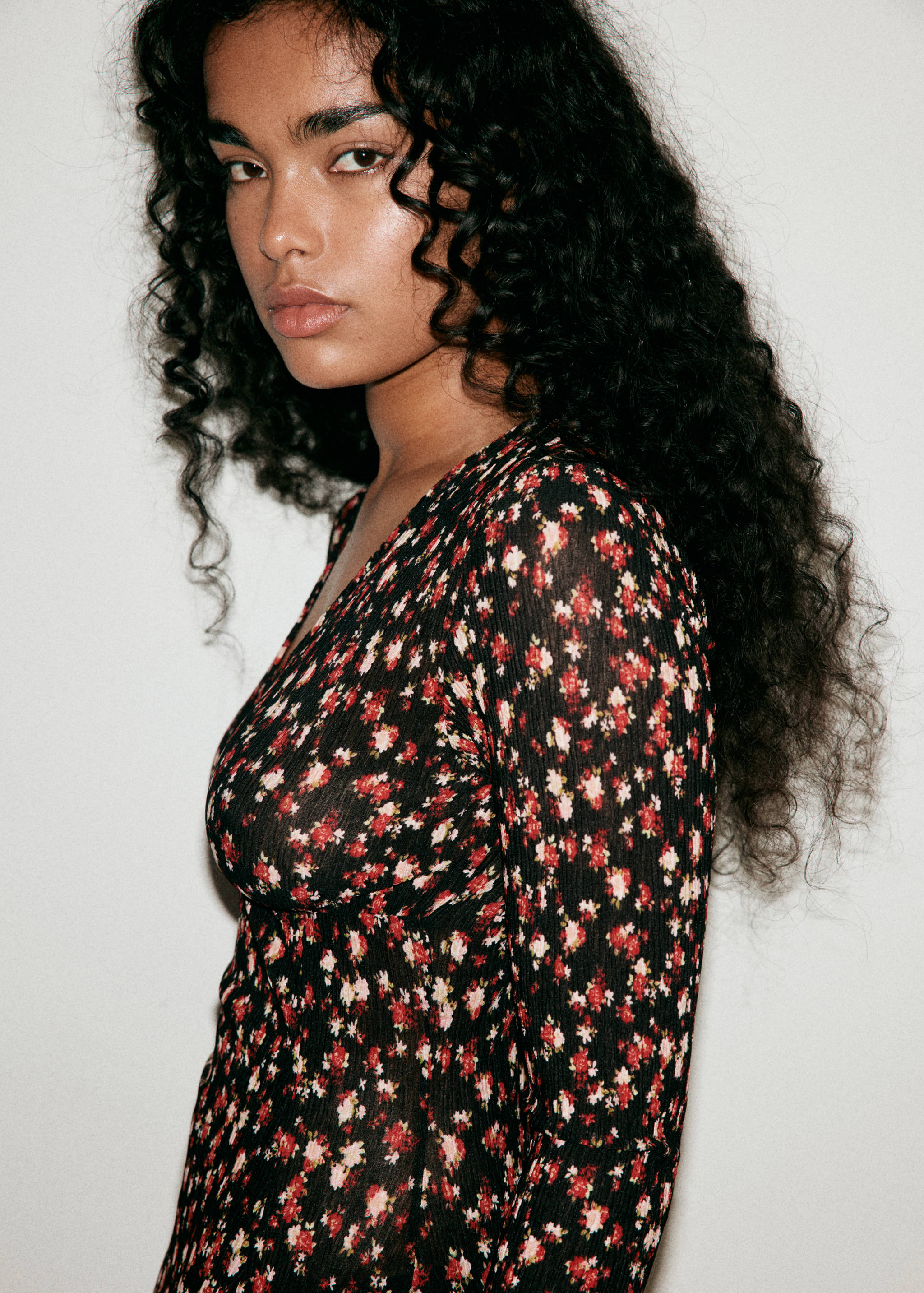 Printed pleated dress - Details of the article 4