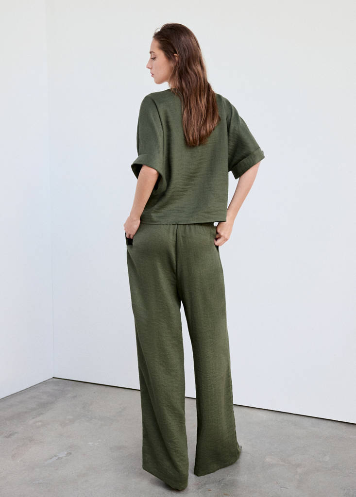 Textured flowy trousers — Green