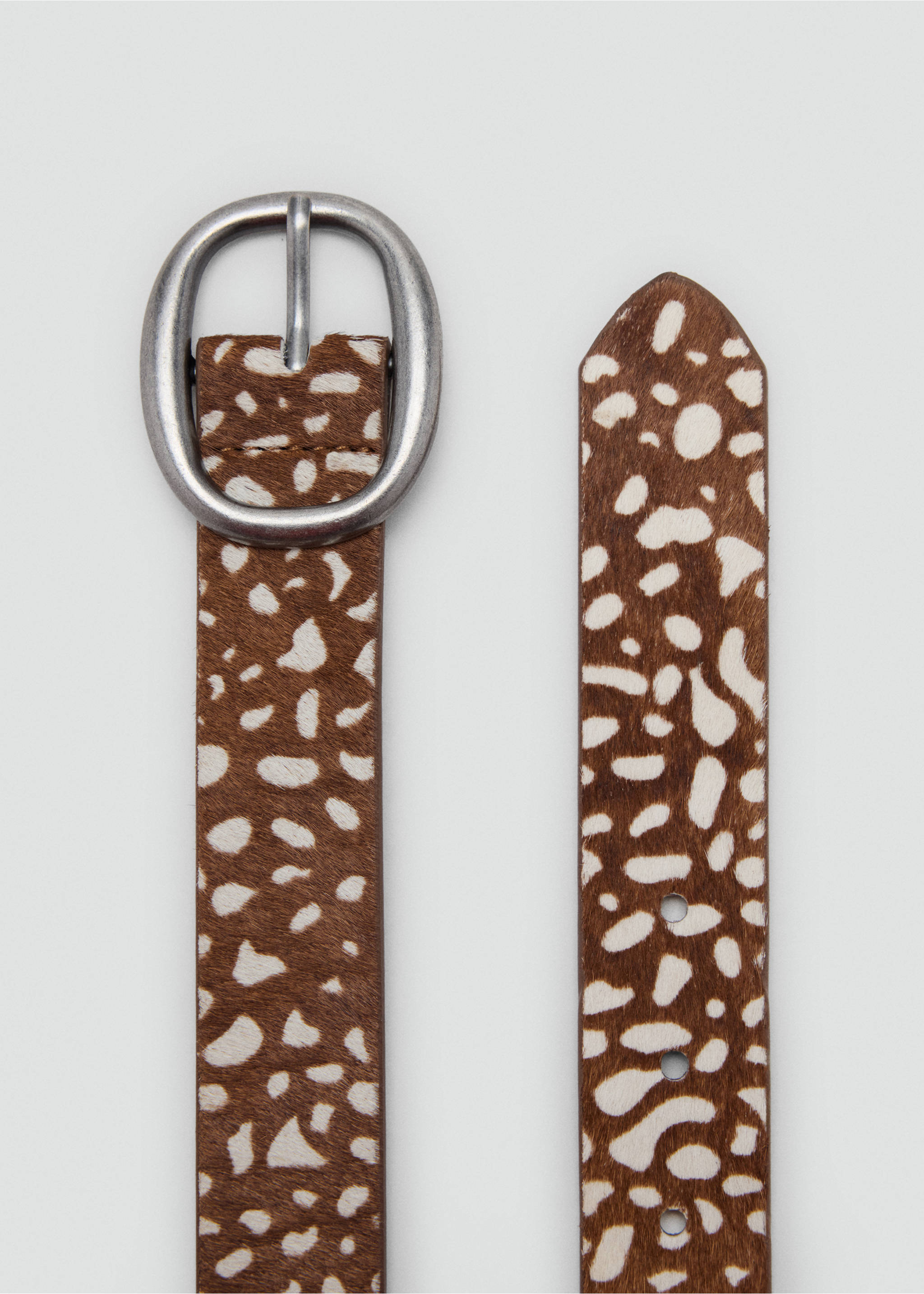 Animal print leather belt - Details of the article 2, Sand. Ref: 37085875-00.
