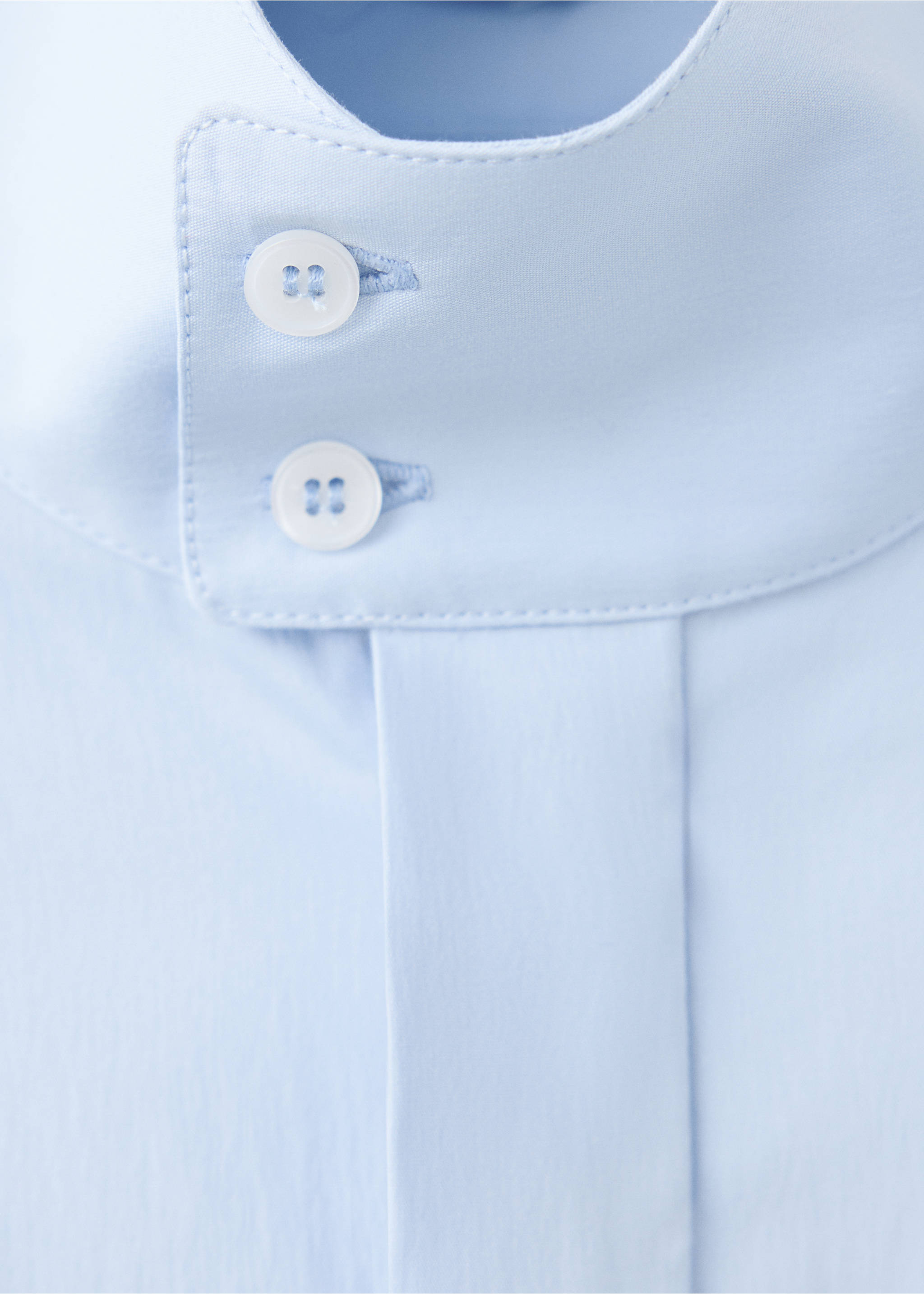 Oversized funnel-neck shirt - Details of the article 8, Blue. Ref: 37085879-00.