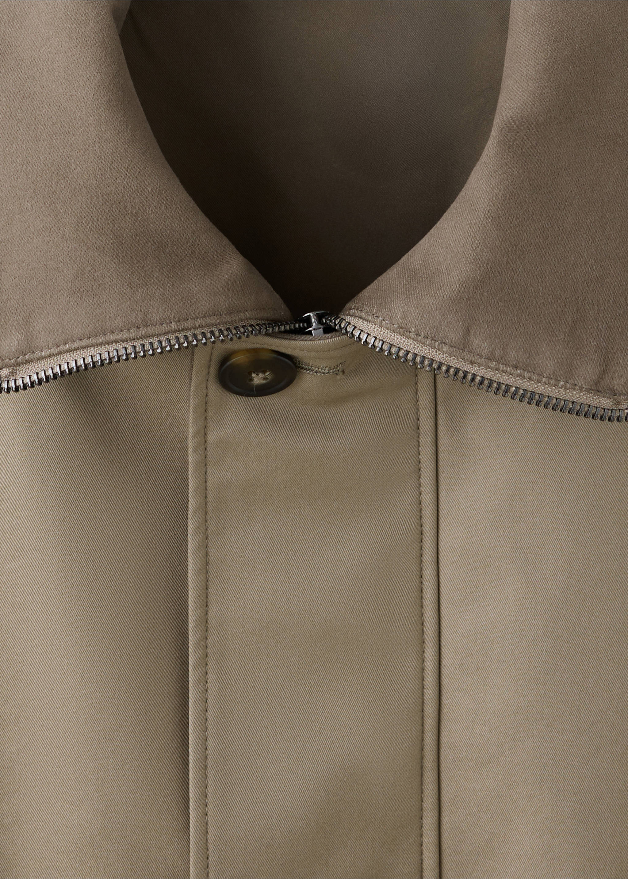 100% cotton water repellent jacket - Details of the article 8, Medium Brown. Ref: 37085974-00.