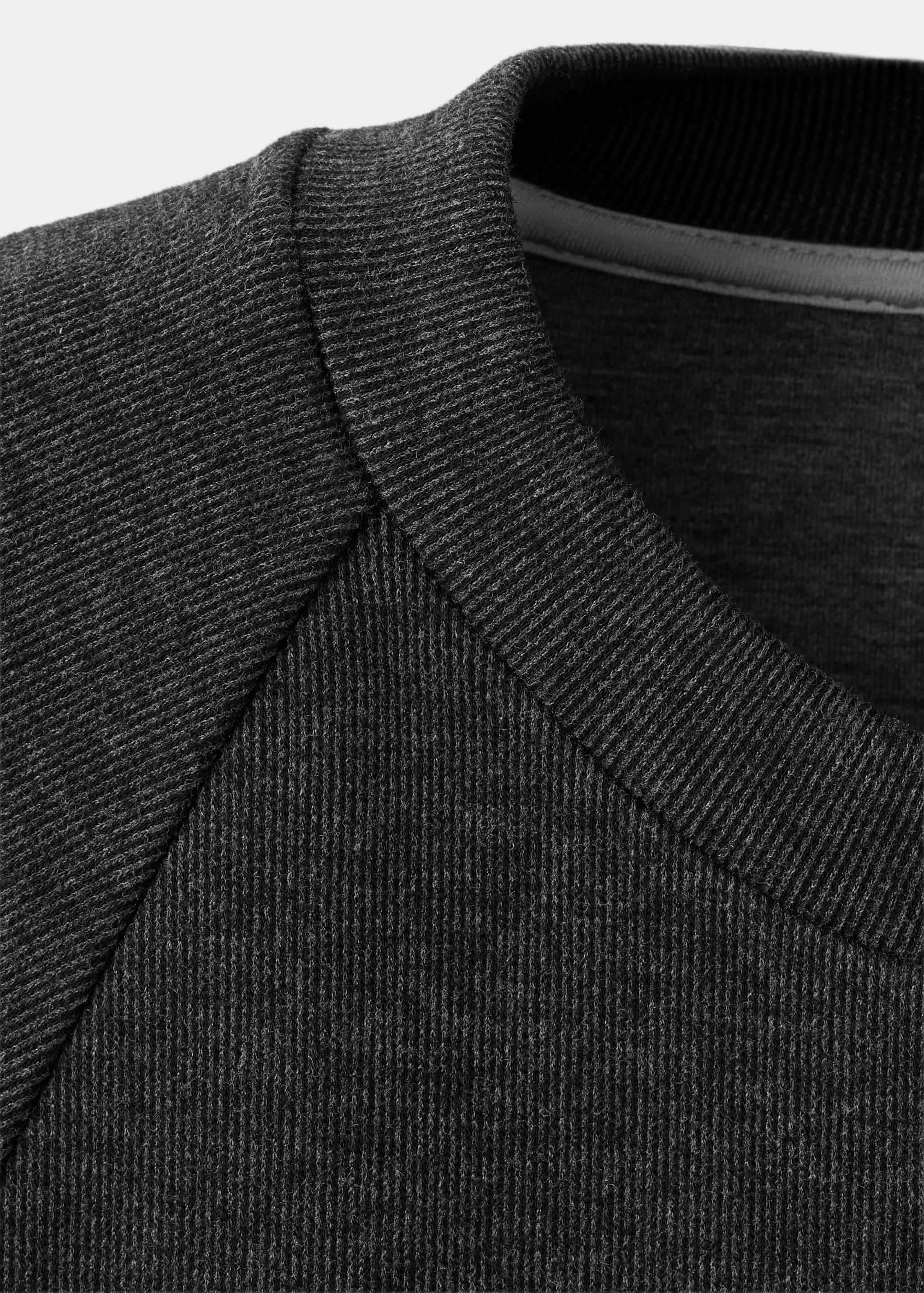 Sudadera pom - Detalle del artículo 8