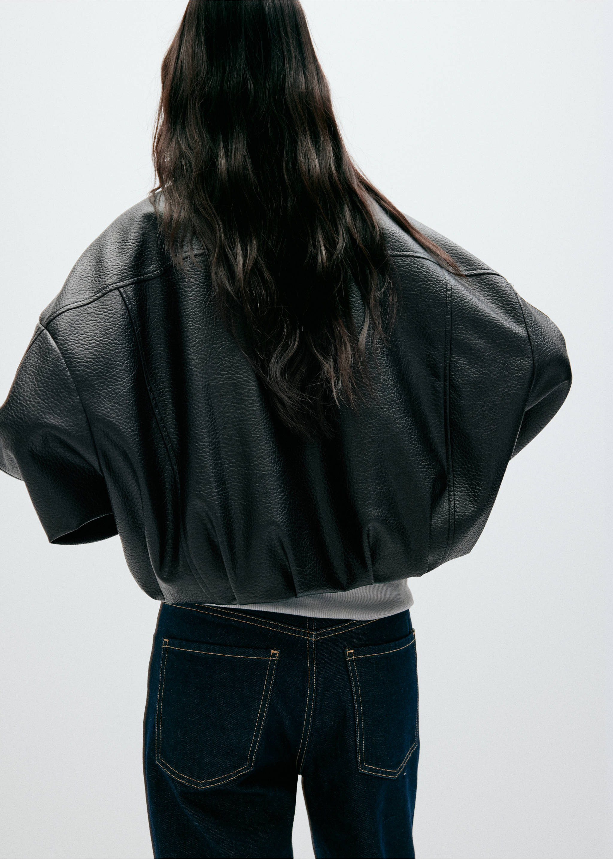 Jacket belt - Reverse of the article, Black. Ref: 37086000-00.