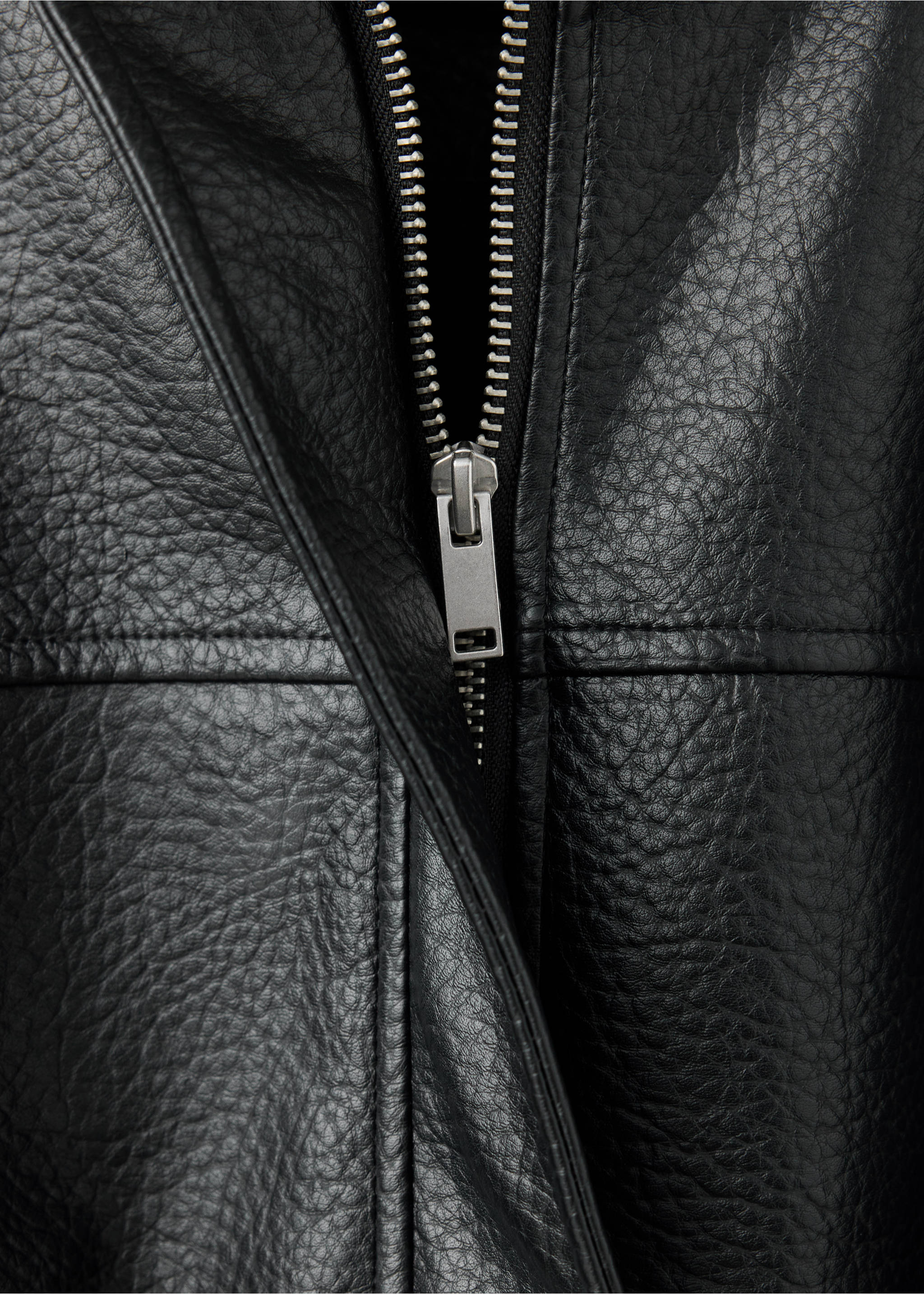 Jacket belt - Details of the article 8, Black. Ref: 37086000-00.