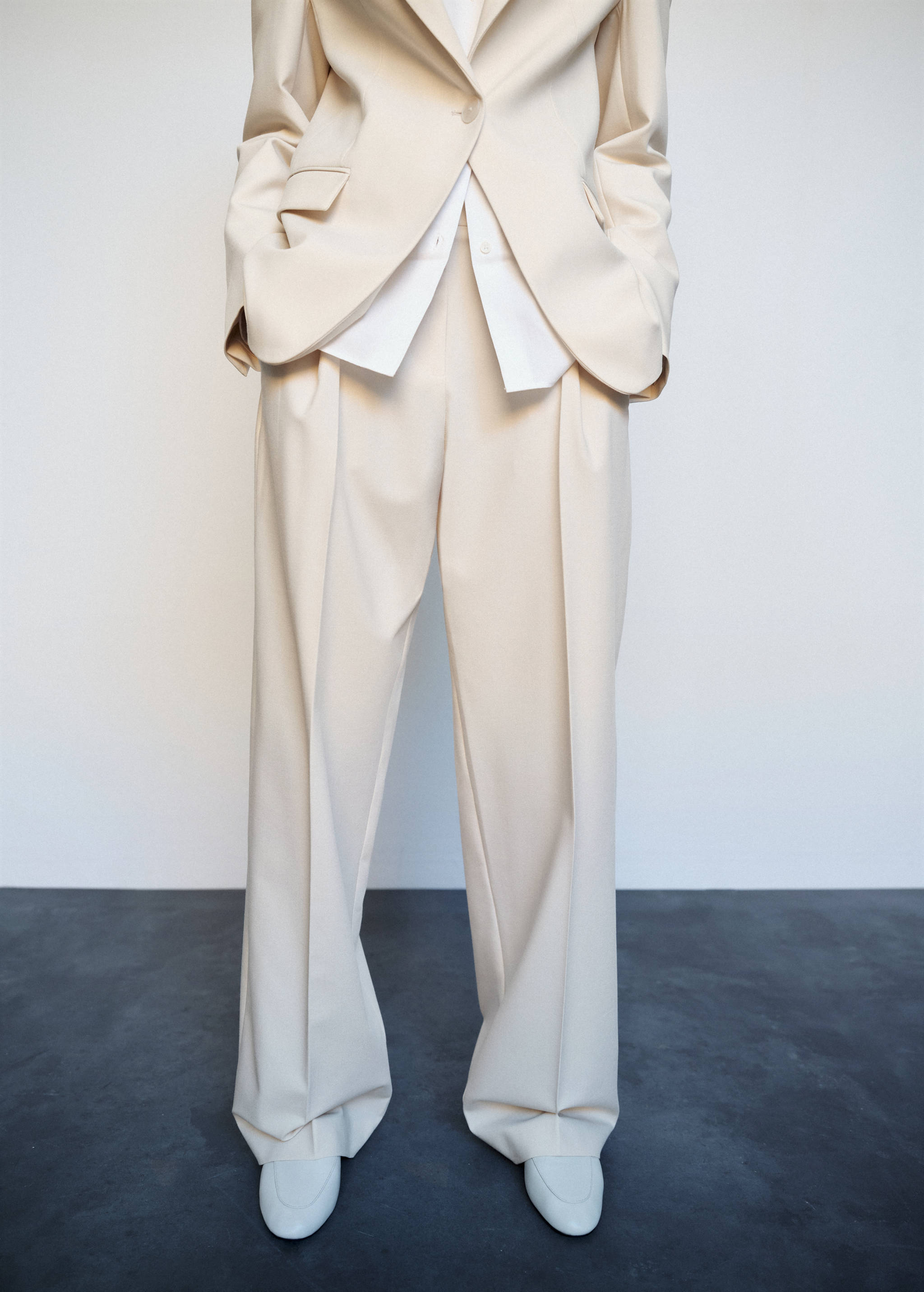 Pleated suit trousers - Medium plane