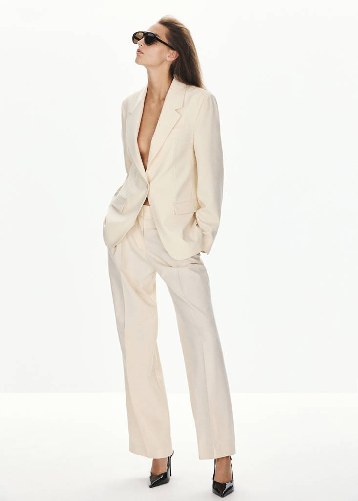 Pleated suit trousers — Ecru