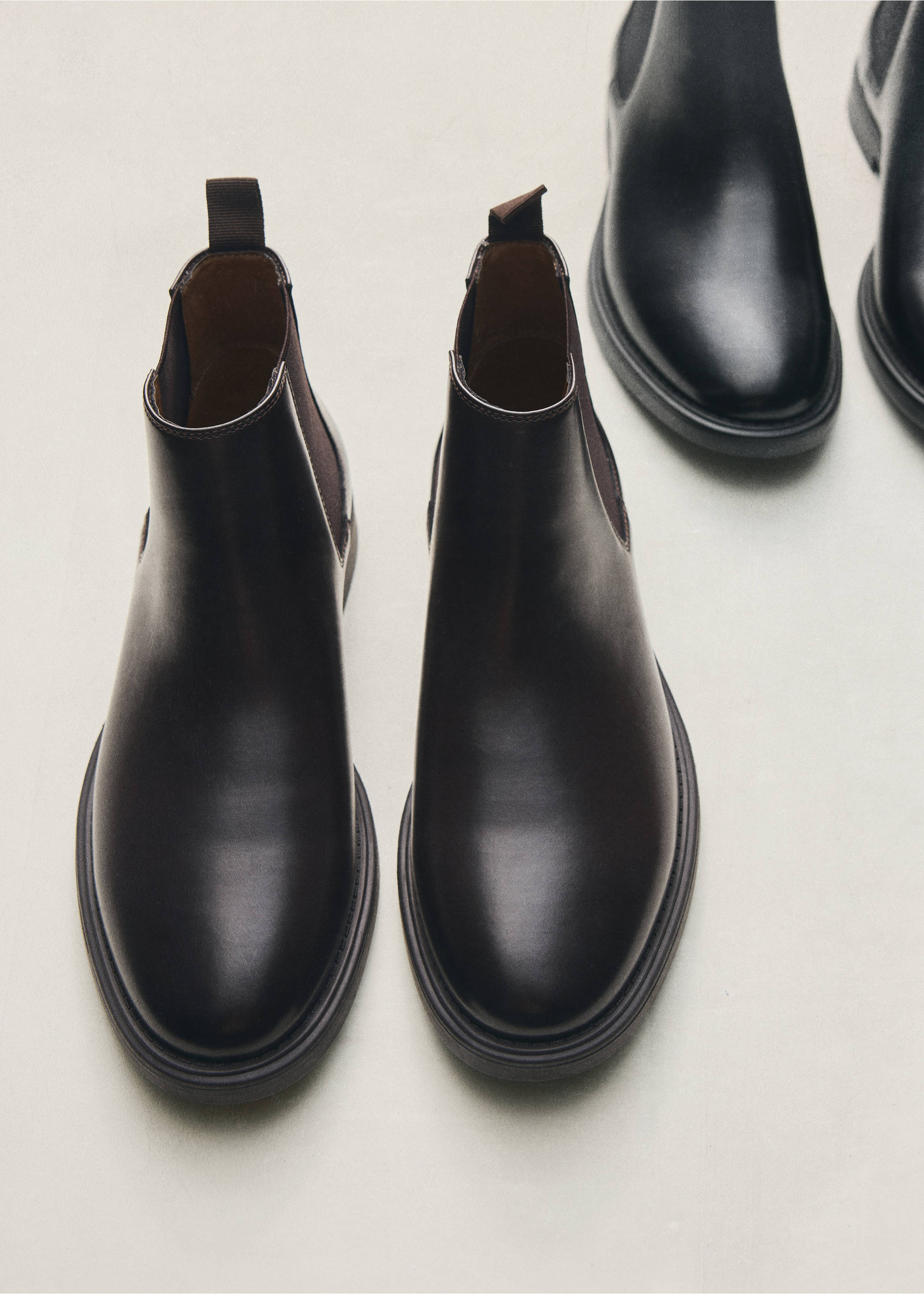 Faux-leather chelsea ankle boots - Details of the article 5, Brown. Ref: 37086327-00.