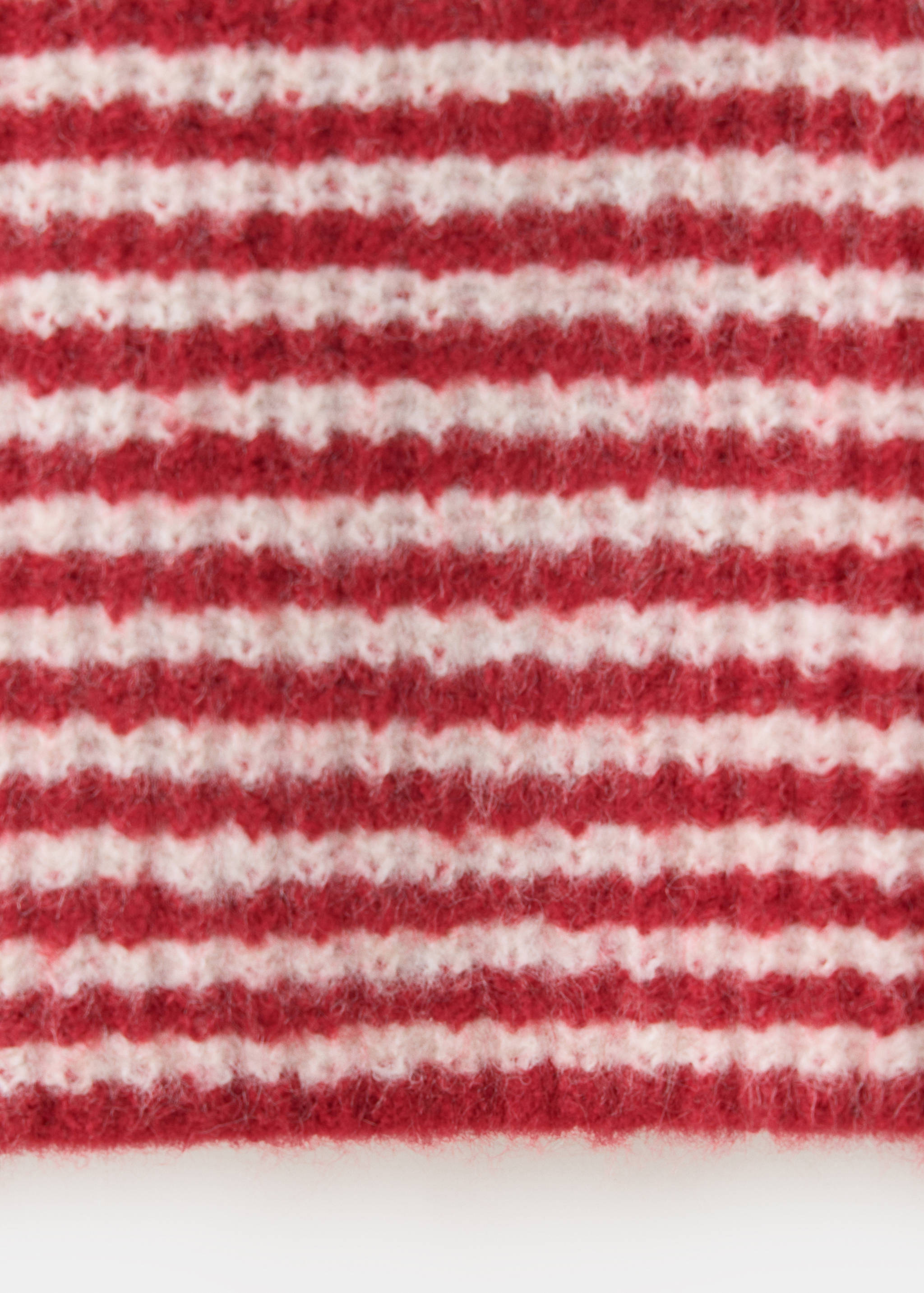 Cardigan de malha às riscas - Pormenor do artigo 0