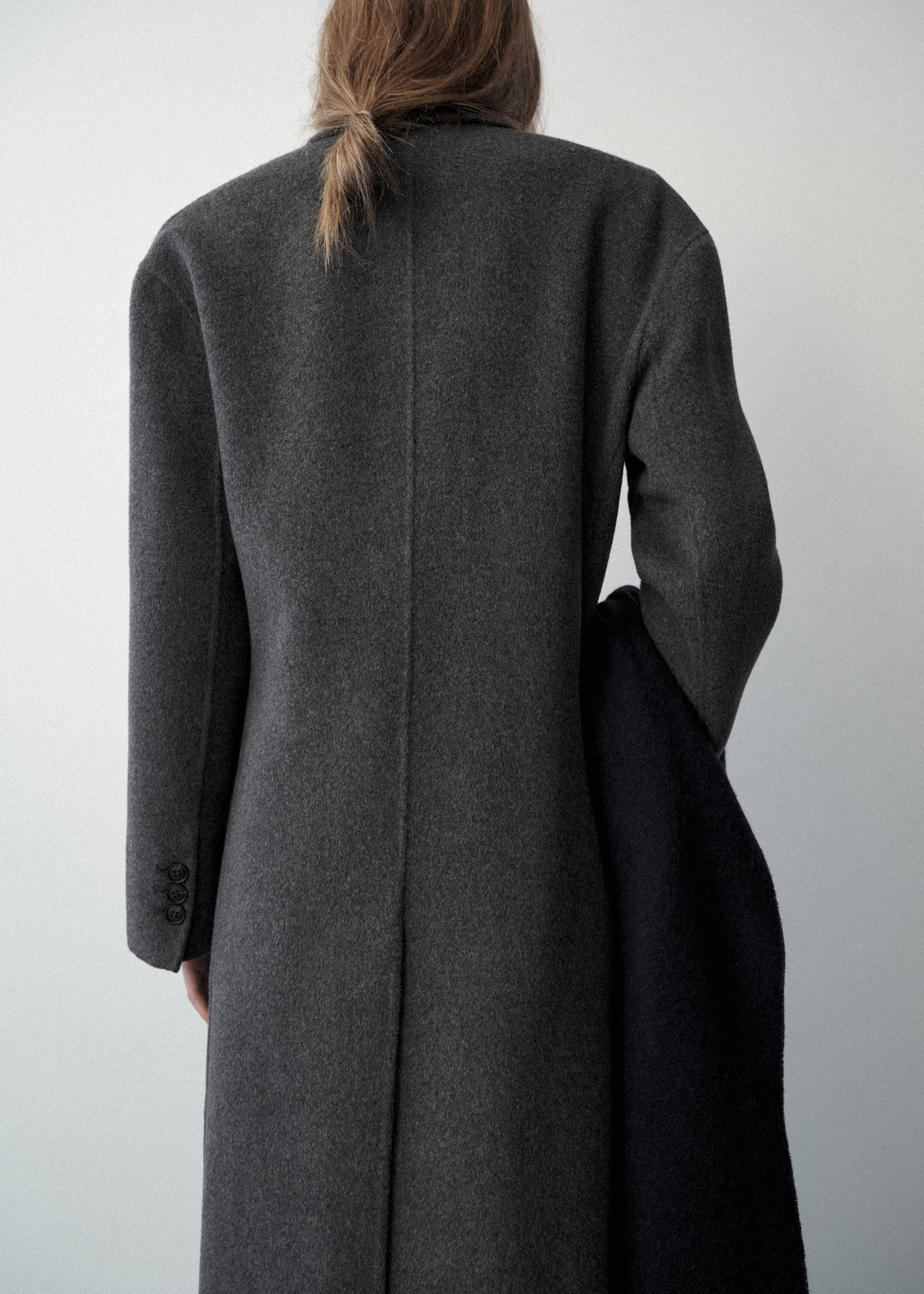 Manteau long en laine - Verso de l’article