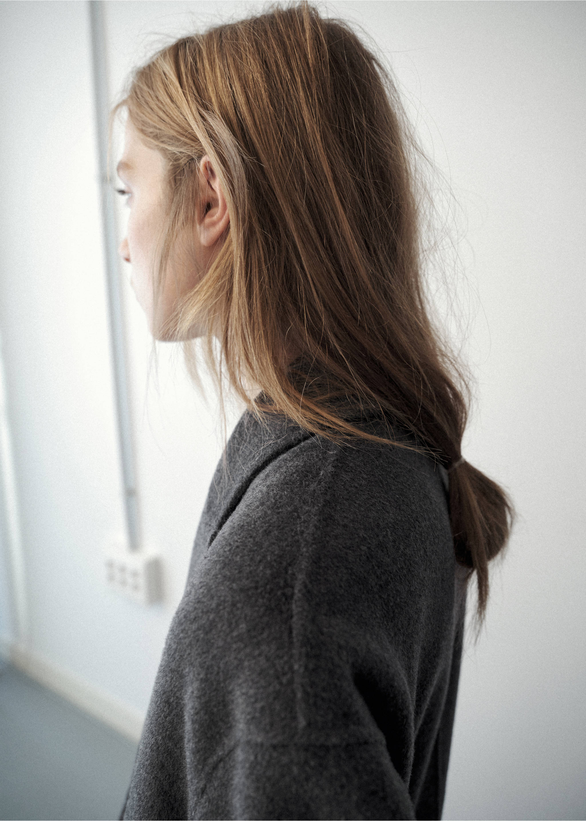 Long wool coat - Details of the article 1, Grey. Ref: 37086342-00.
