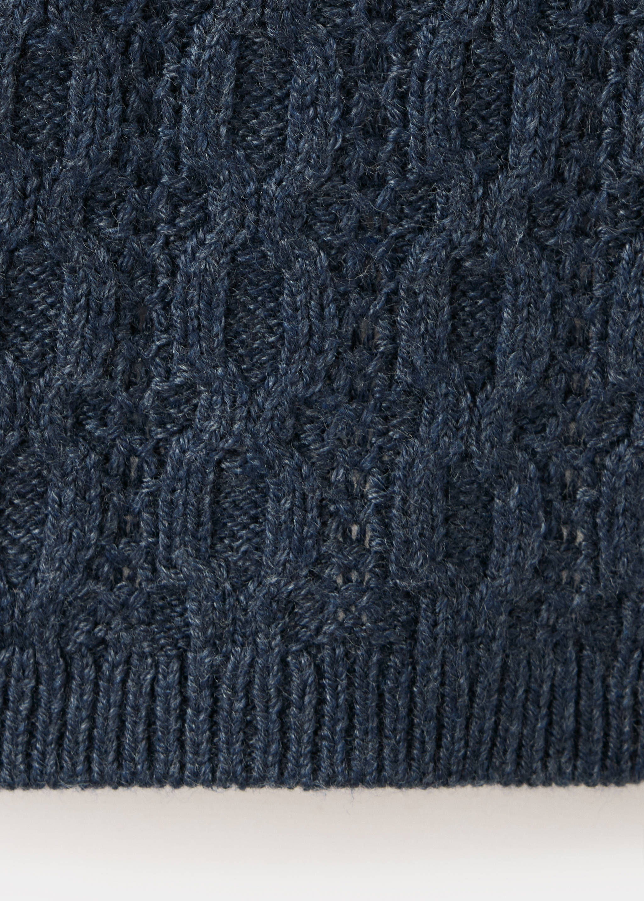 Knitted braided cardigan - Details of the article 0