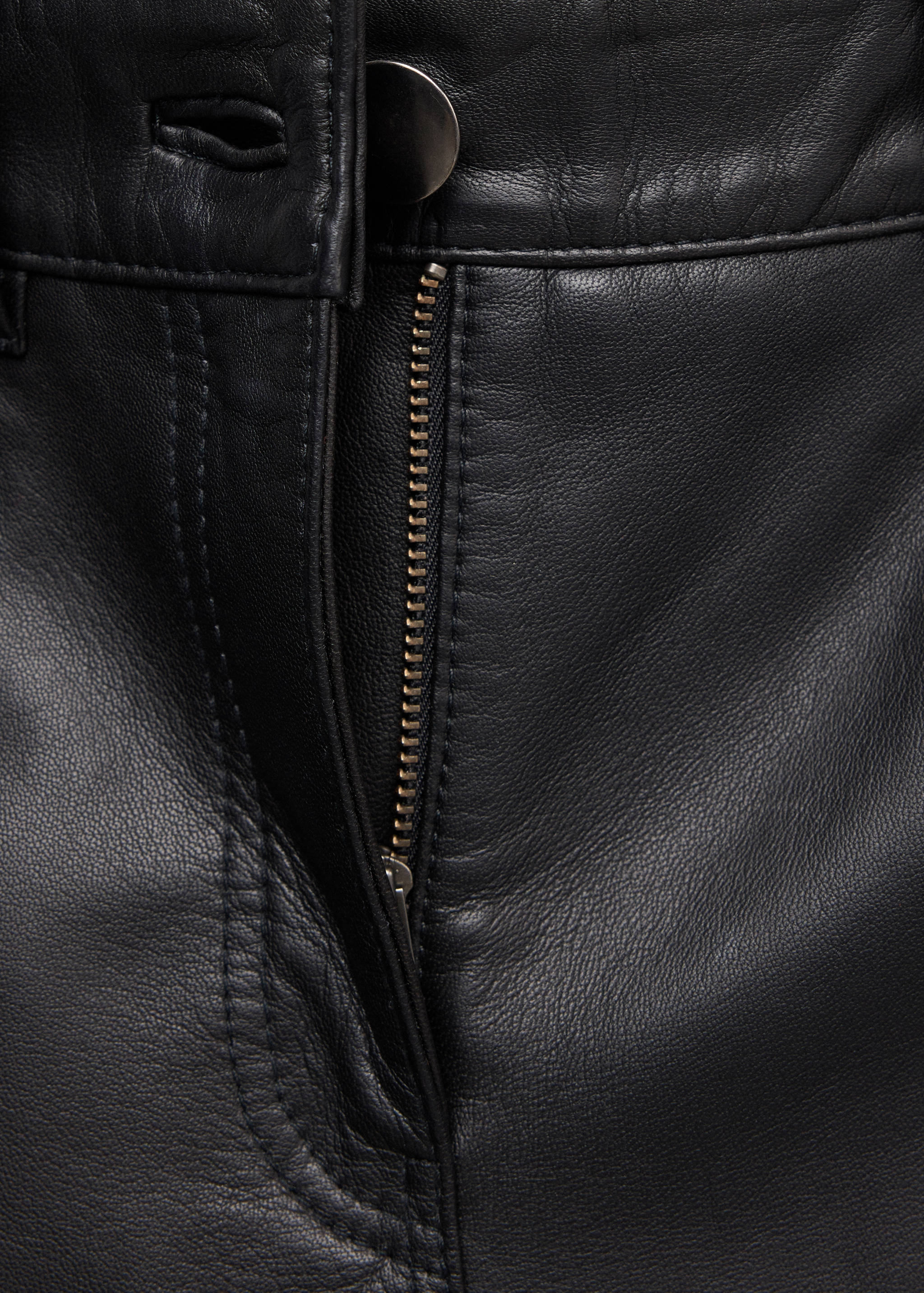 Straight-fit leather trousers - Details of the article 8