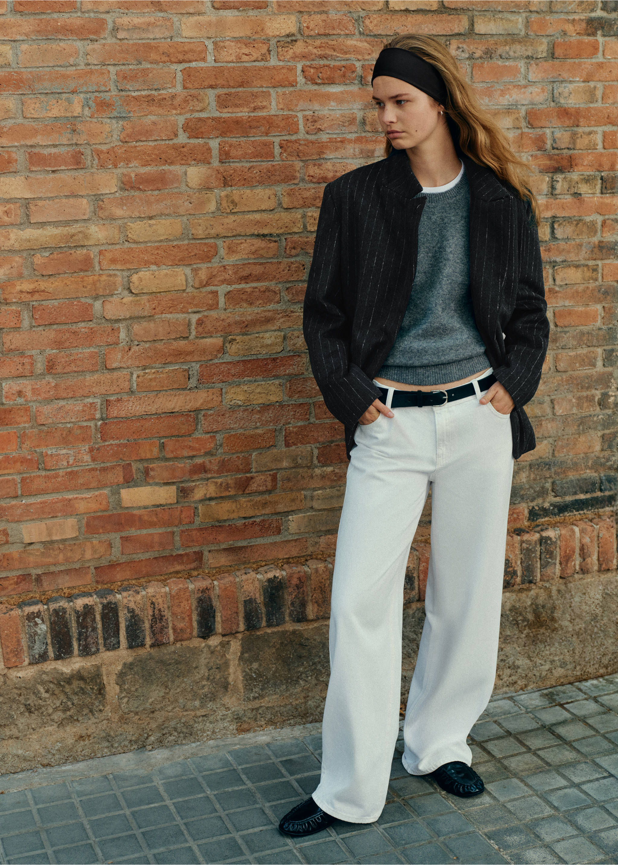 Blazer lana cuello subido - Plano general, Gris. Ref: 37086354-00.