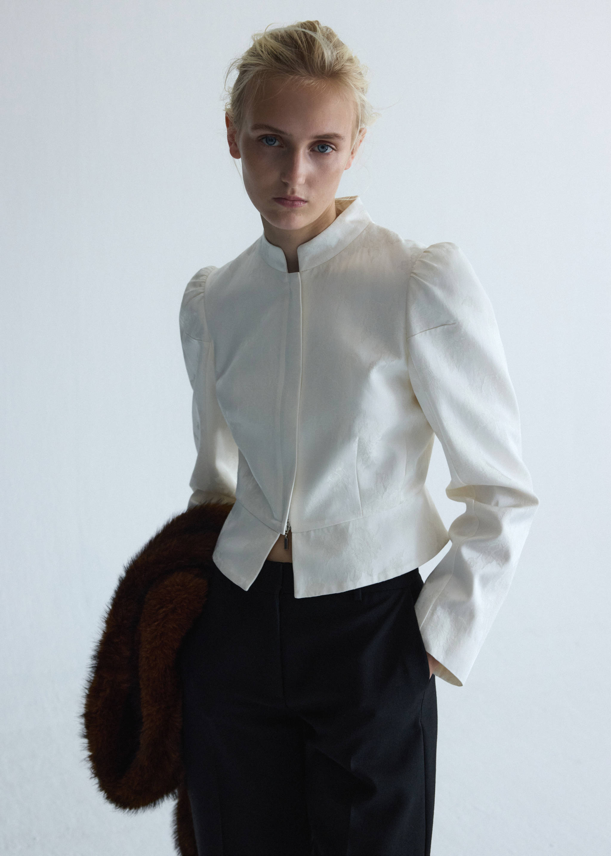 Jacquard jacket with stand collar - Medium plane