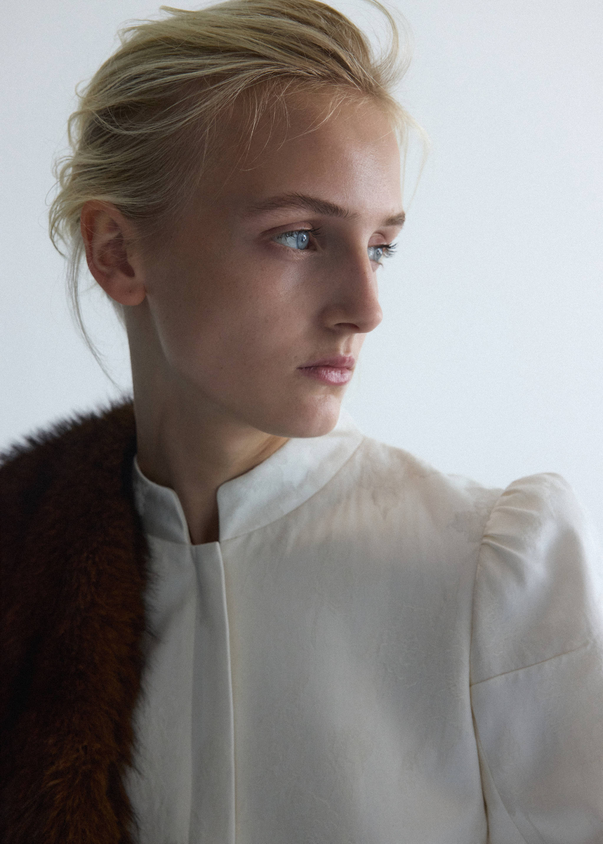 Jacquard jacket with stand collar - Details of the article 1