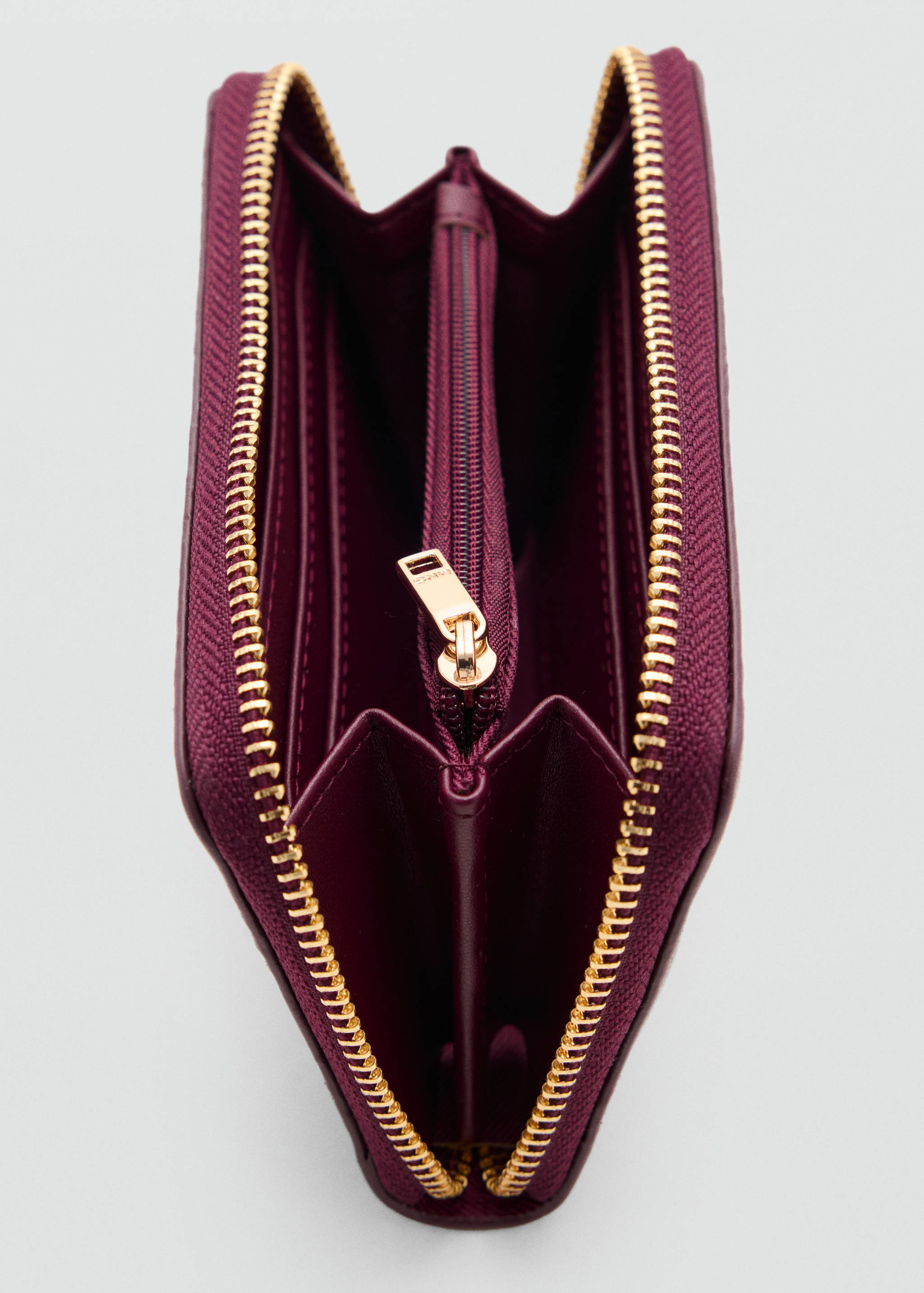 Faux leather wallet with geometric topstitching - Details of the article 1