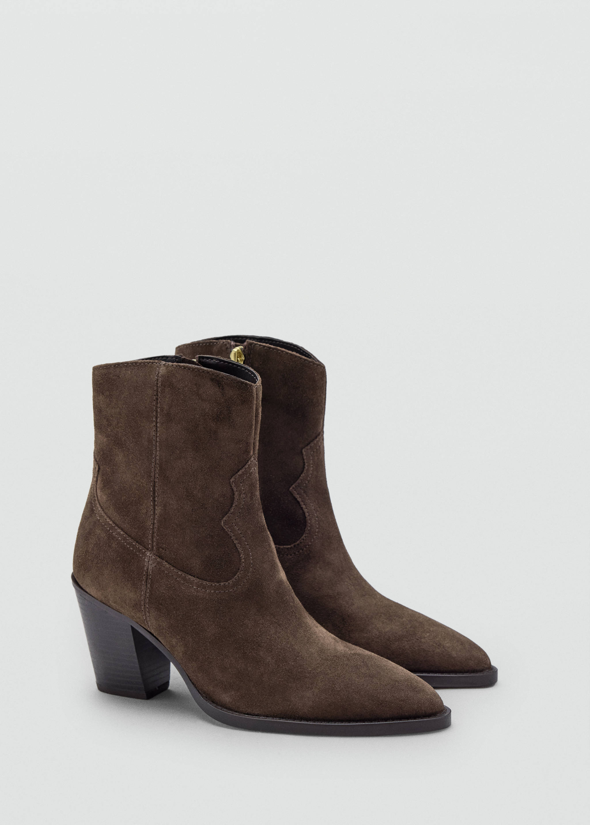 Suede ankle boots with pointed toe - Medium plane