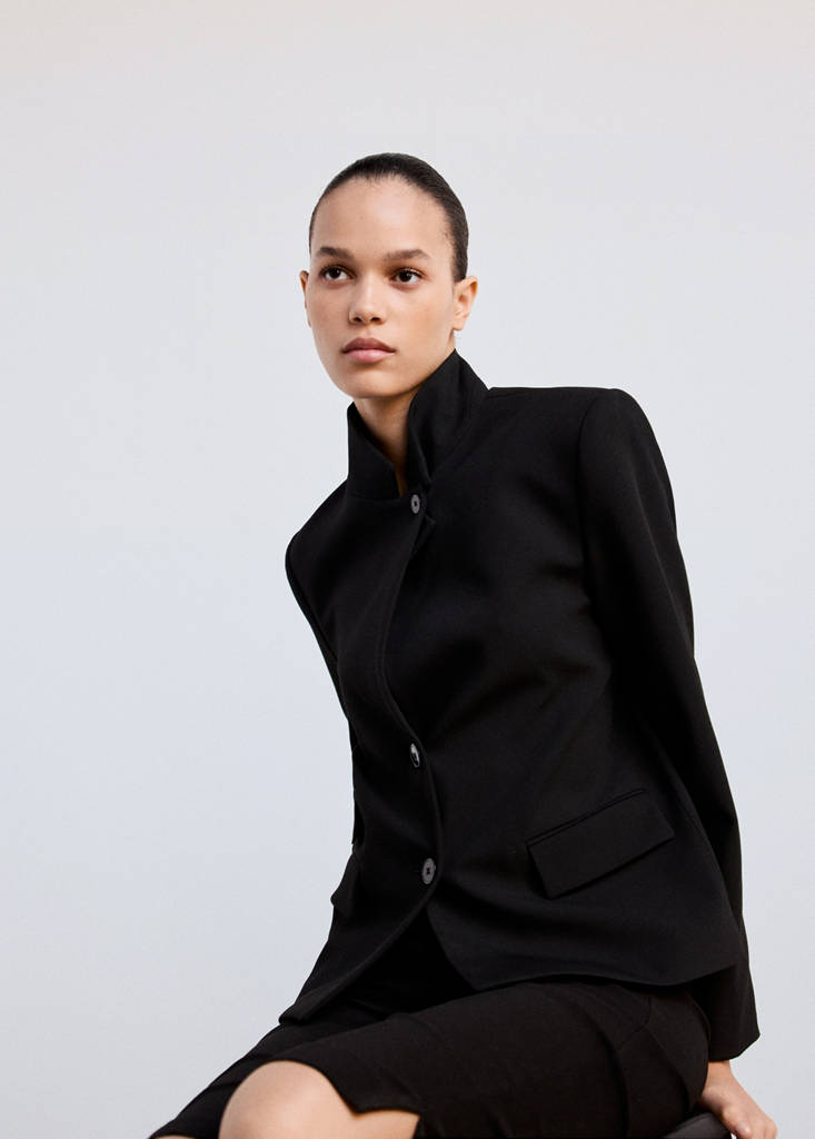 Straight-cut blazer with a high neck — Black
