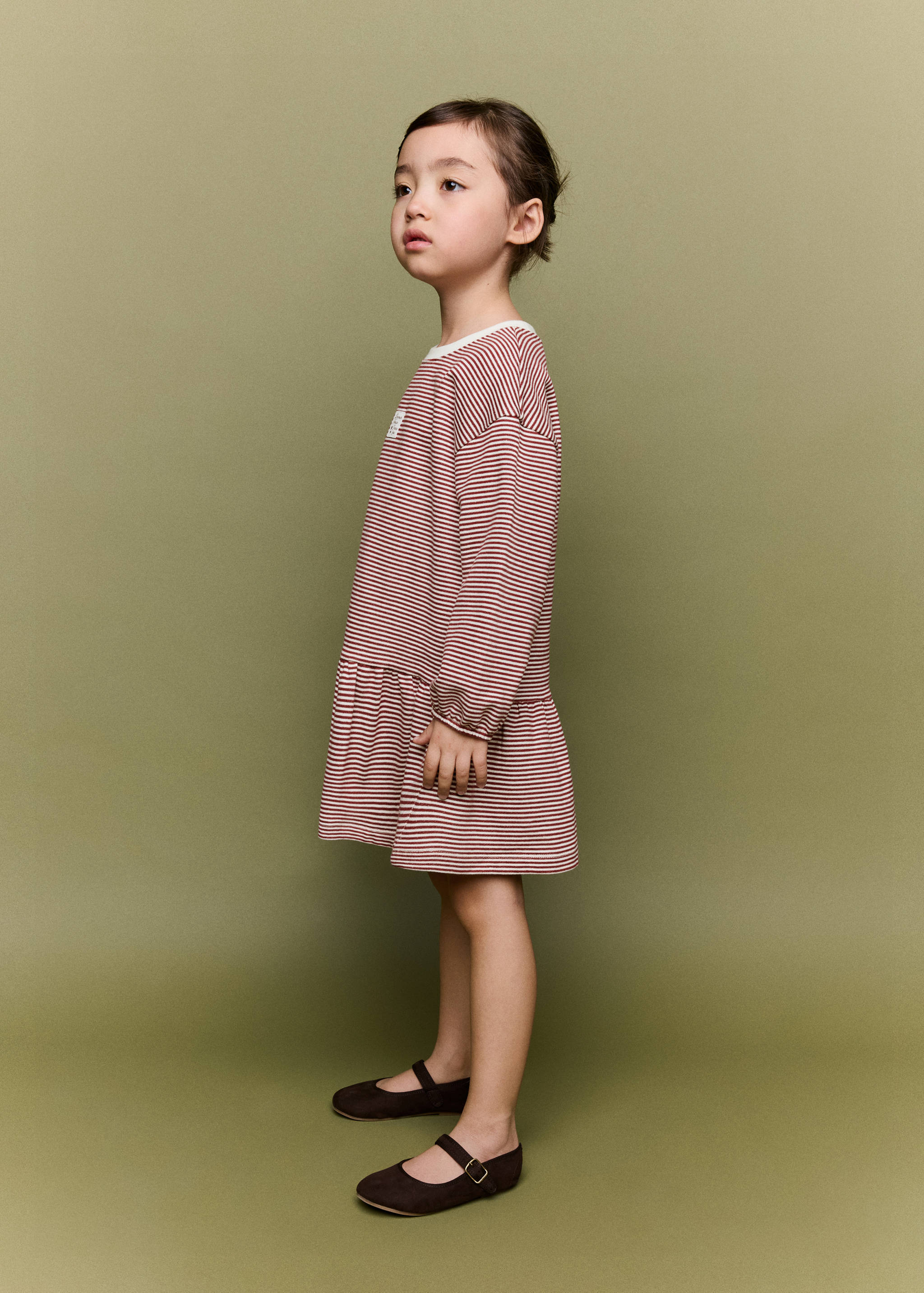 Vestido punto rayas - Plano general
