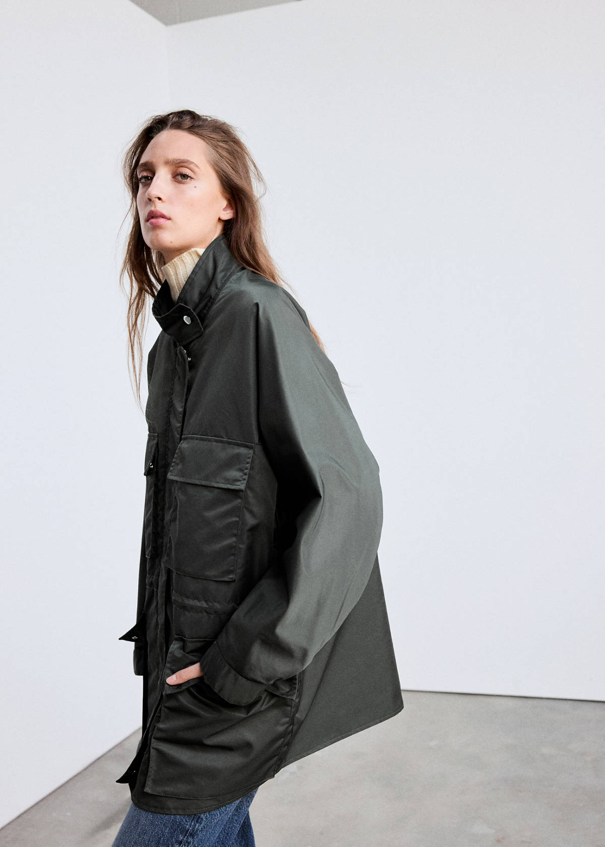 Turtleneck parka with pockets — Grey