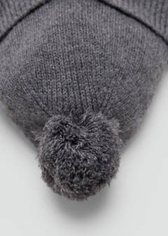 Pom pom cable-knit beanie — Grey 3
