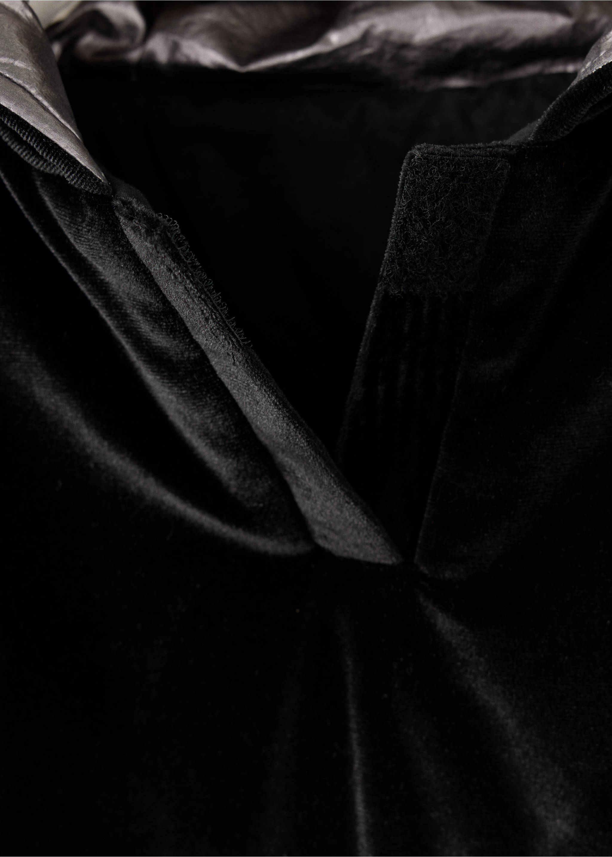 Halloween bat cape - Details of the article 8, Black. Ref: 37087123-00.
