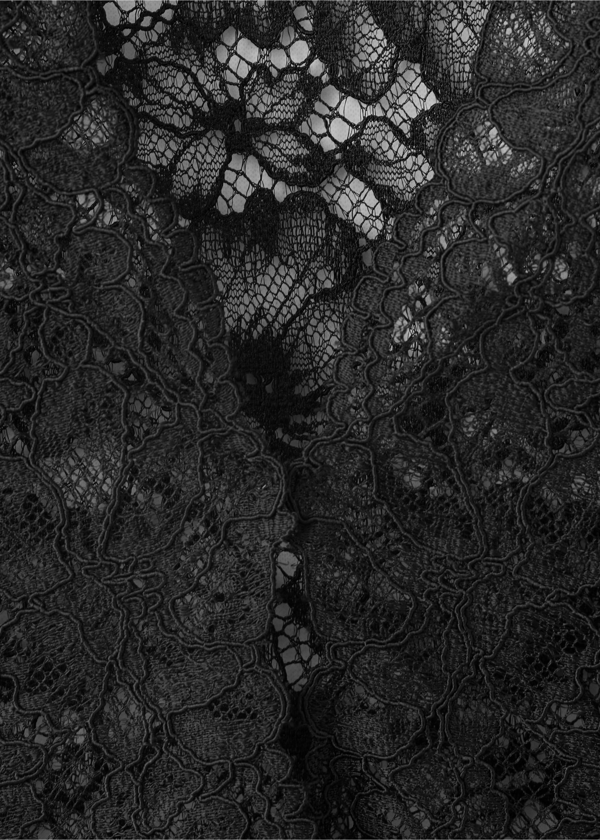 BLOUSE CHIPRE - Details of the article 0, Black. Ref: 37087777-00.