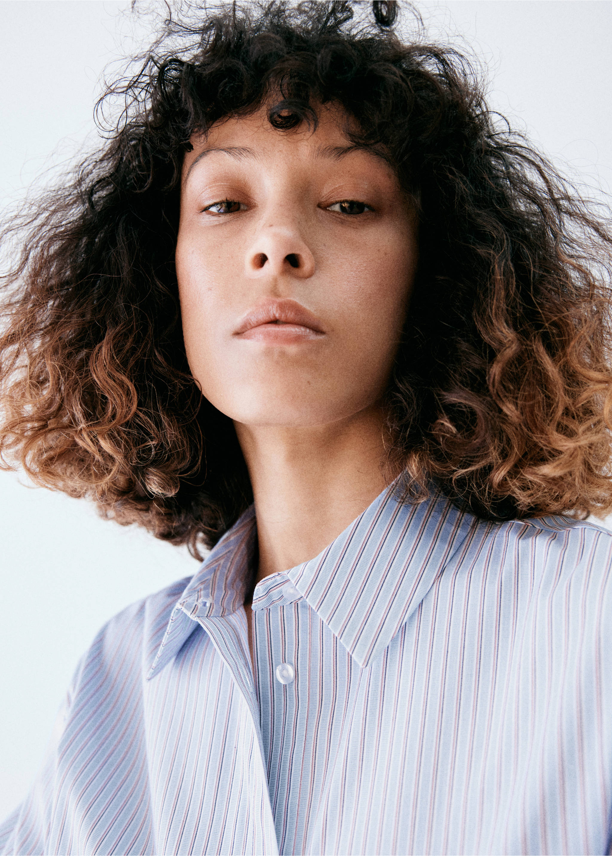 Striped cropped shirt - Details of the article 1, Sky Blue. Ref: 37087780-00.