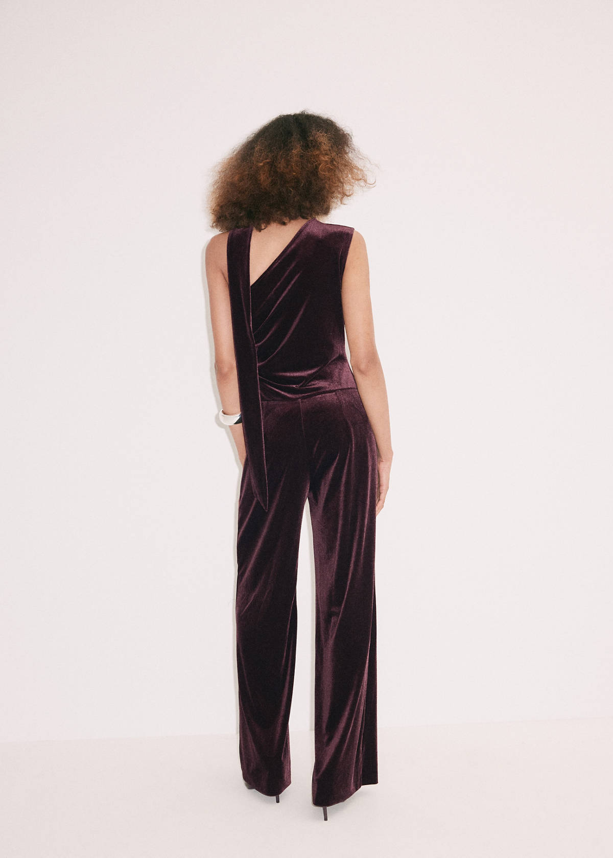 Velvet scarf-collar jumpsuit — Burgundy