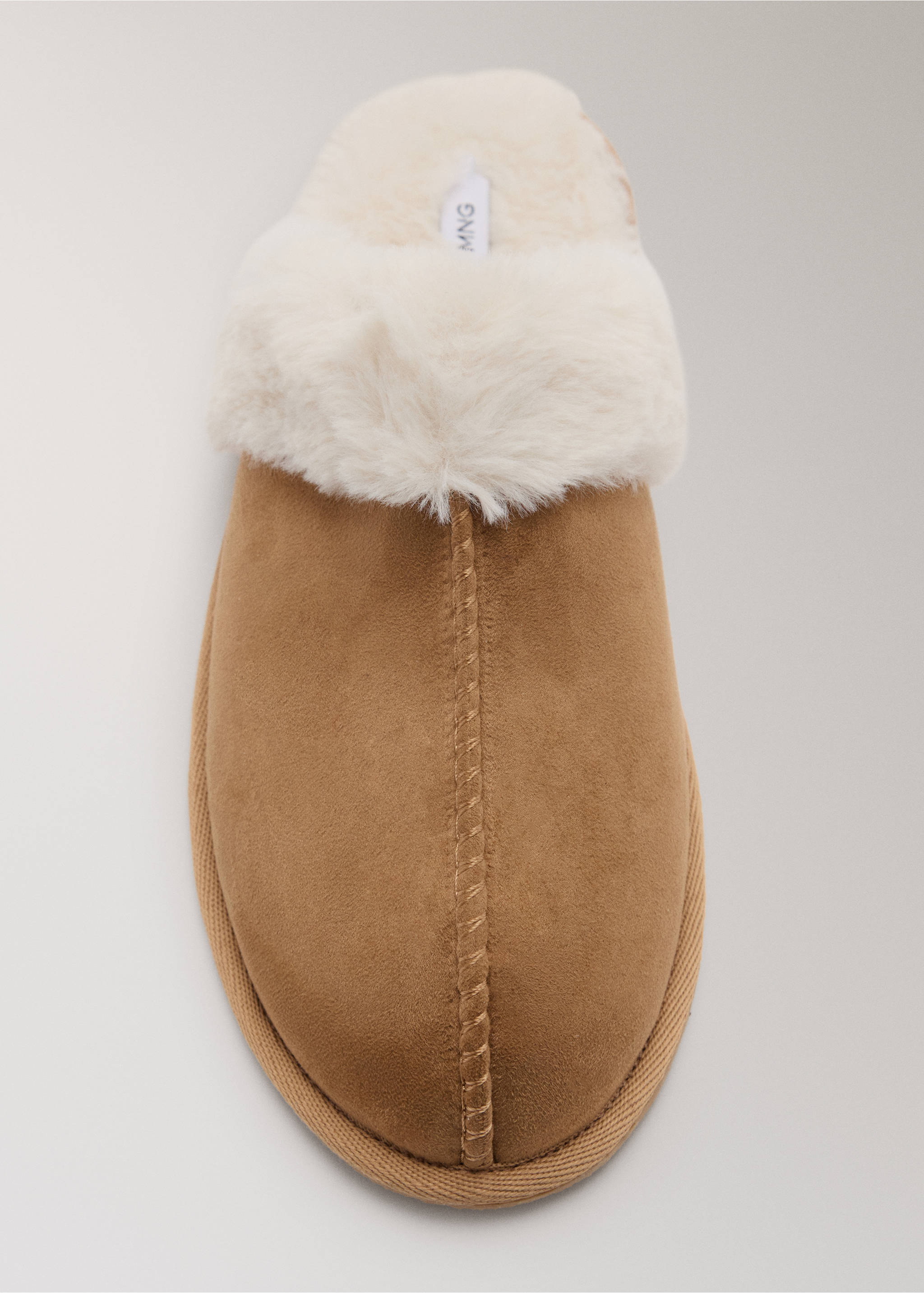 Suede-effect shearling slipper - Details of the article 2, Sand. Ref: 37087799-00.