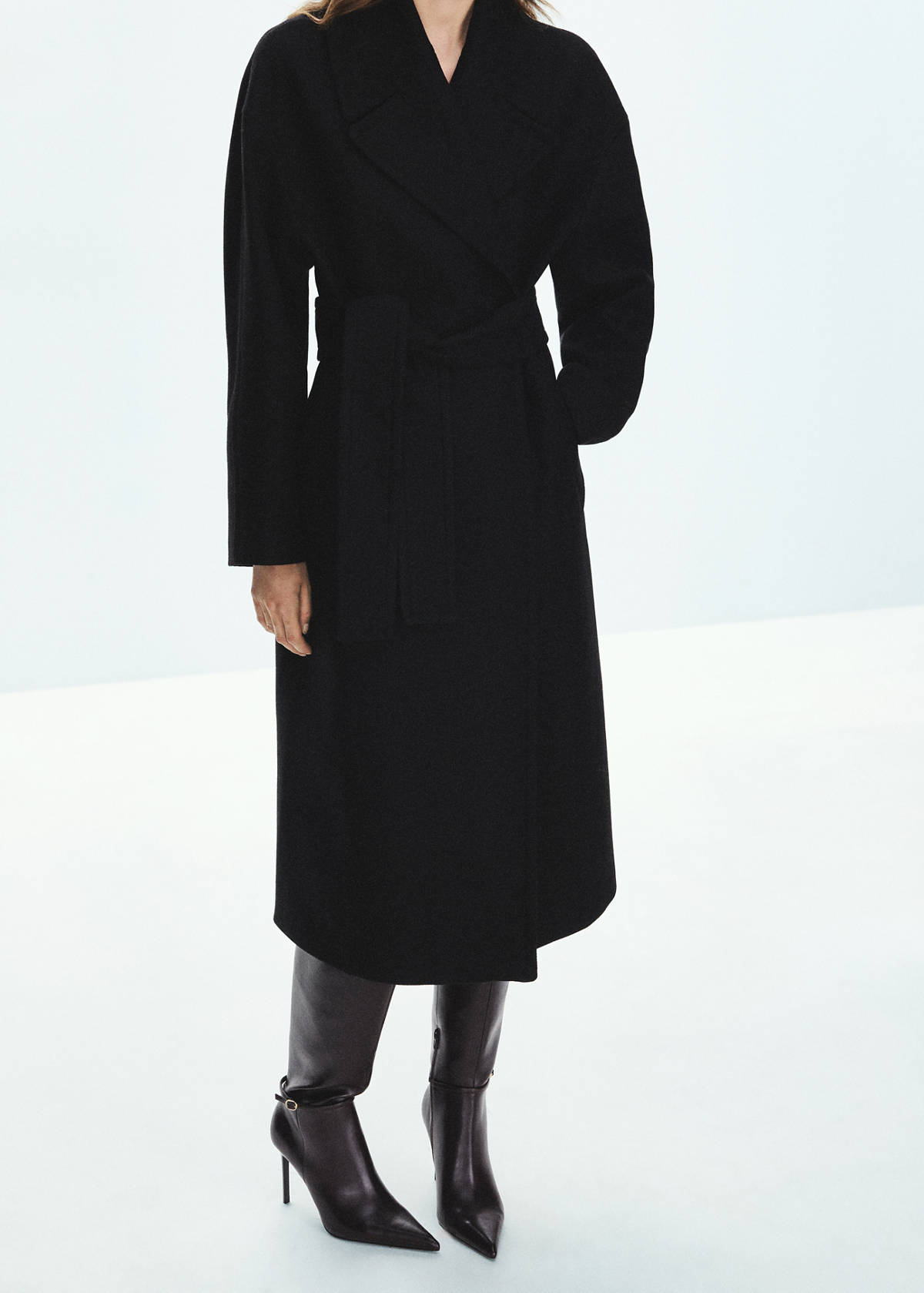 Manteco wool coat with belt — Black